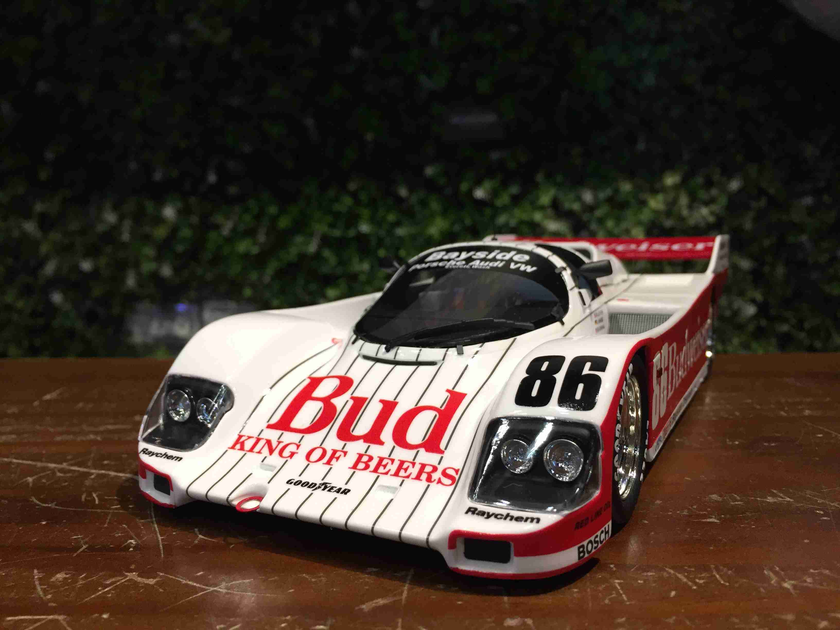 1/18 TopSpeed Porsche 962 #86 Bayside Winner TS0332【MGM】