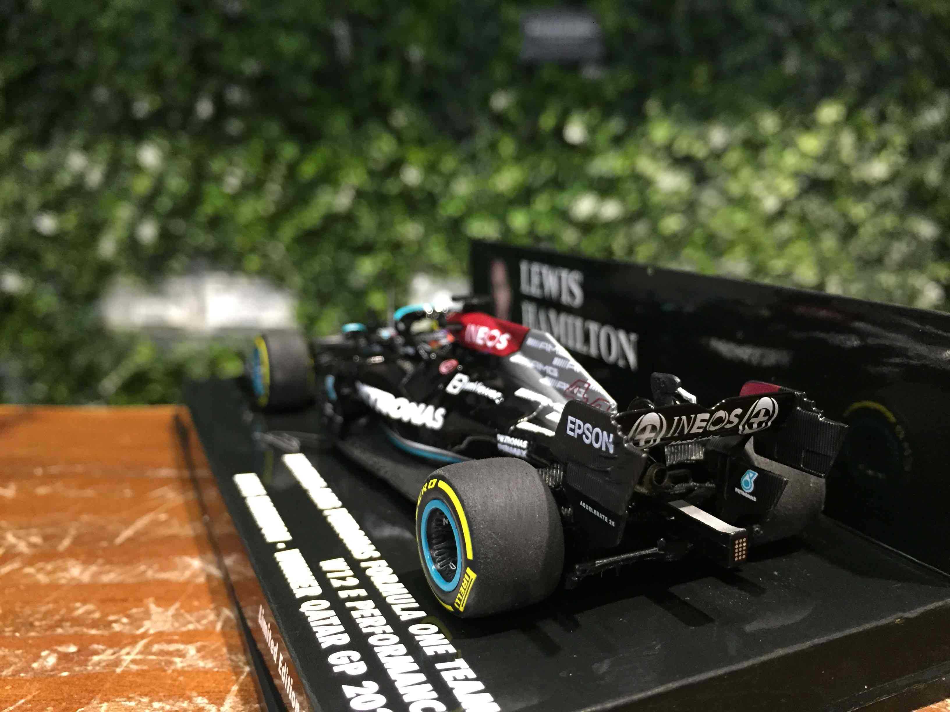 1/43 Minichamps Mercedes-AMG W12 L.Hamilton 410212144【MGM】