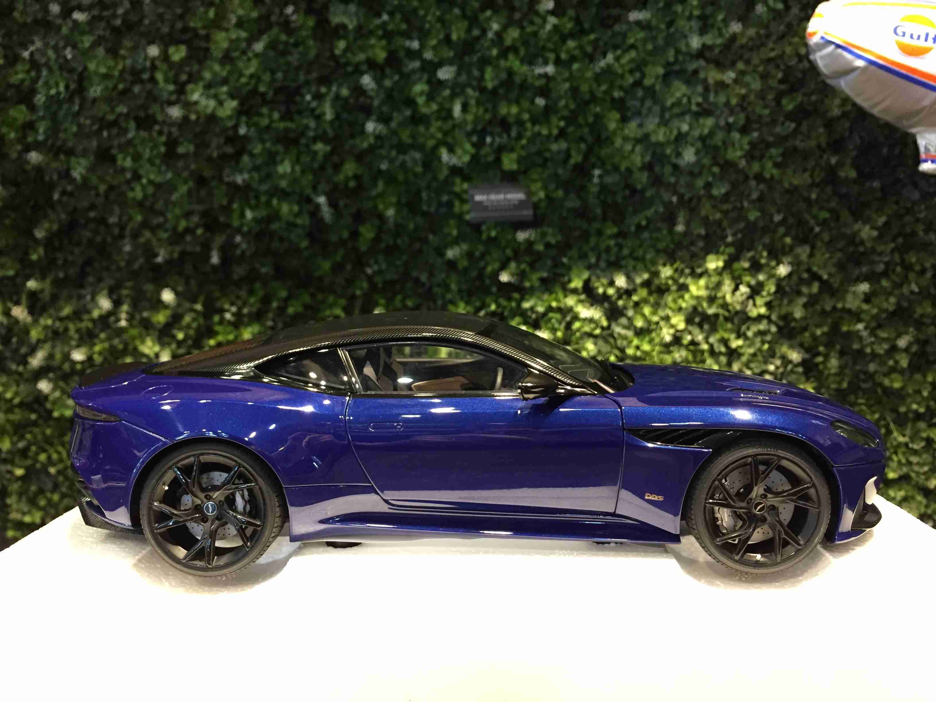 1/18 AUTOart Aston Martin DBS Superleggera Blue 70294【MGM】