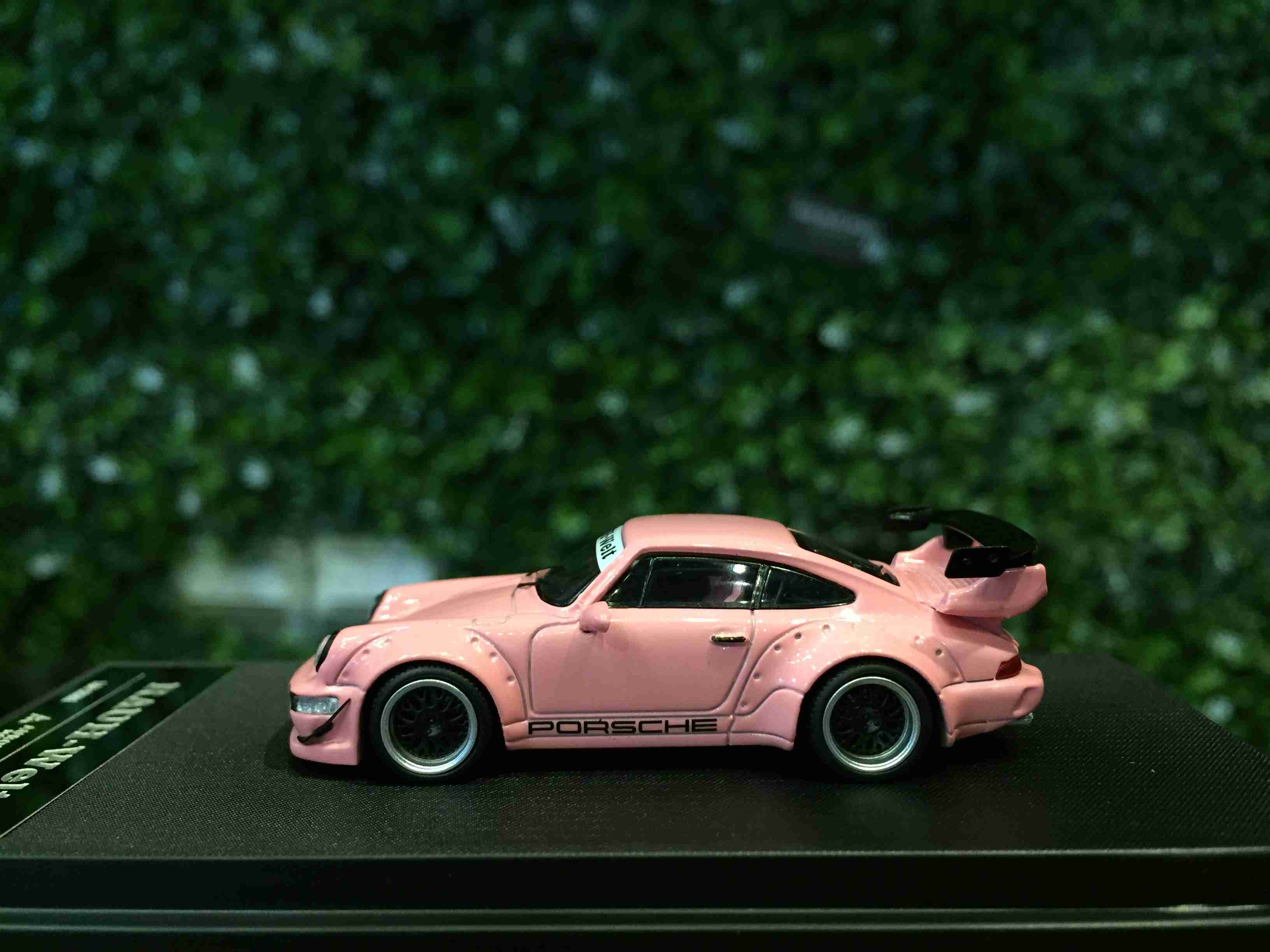 1/64 Aurora RWB Porsche 911 (964) Pink AM640880【MGM】