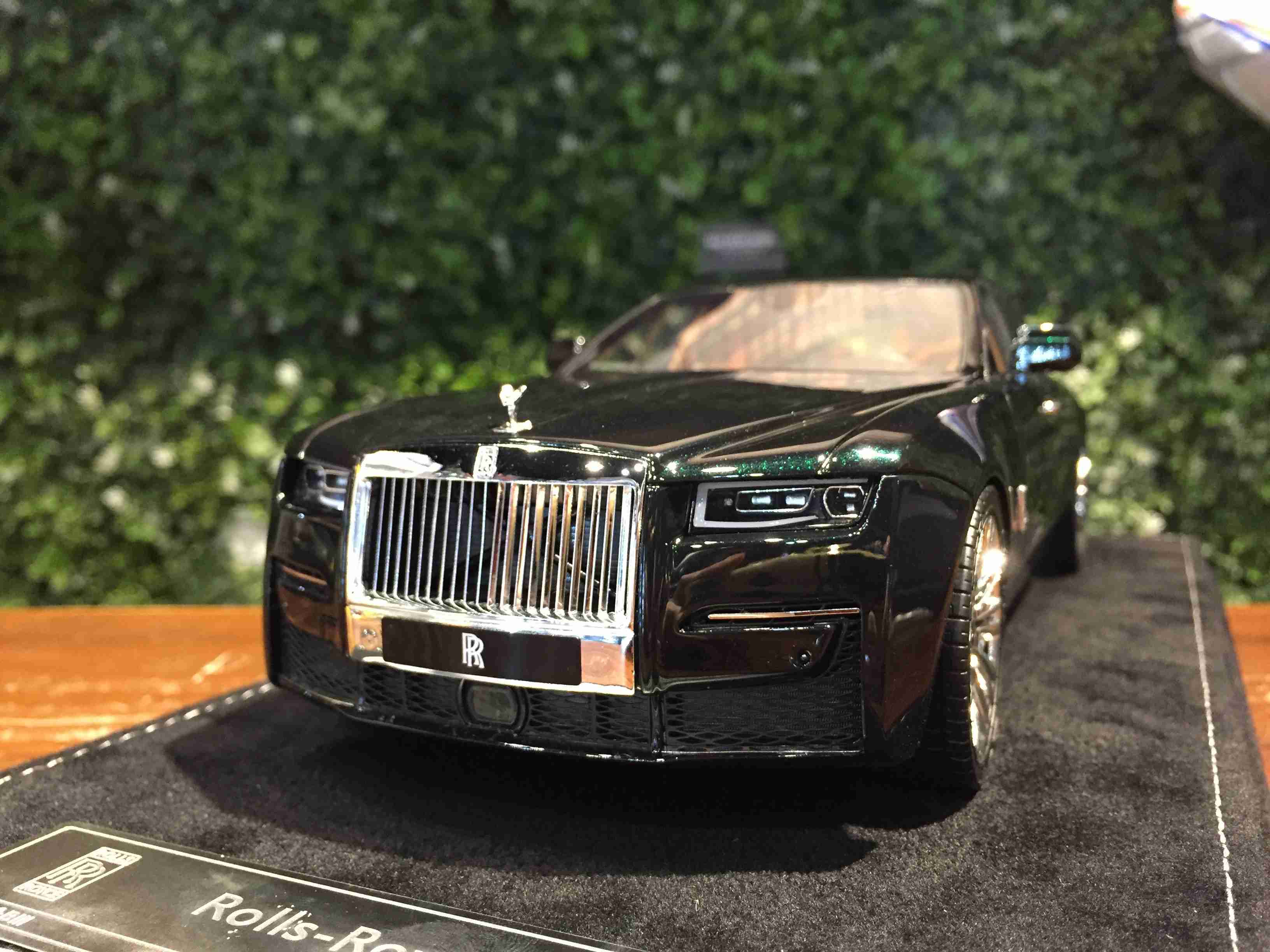 1/18 HH Model Rolls-Royce Ghost EWB 2021 HHJL211101G【MGM】 - Max