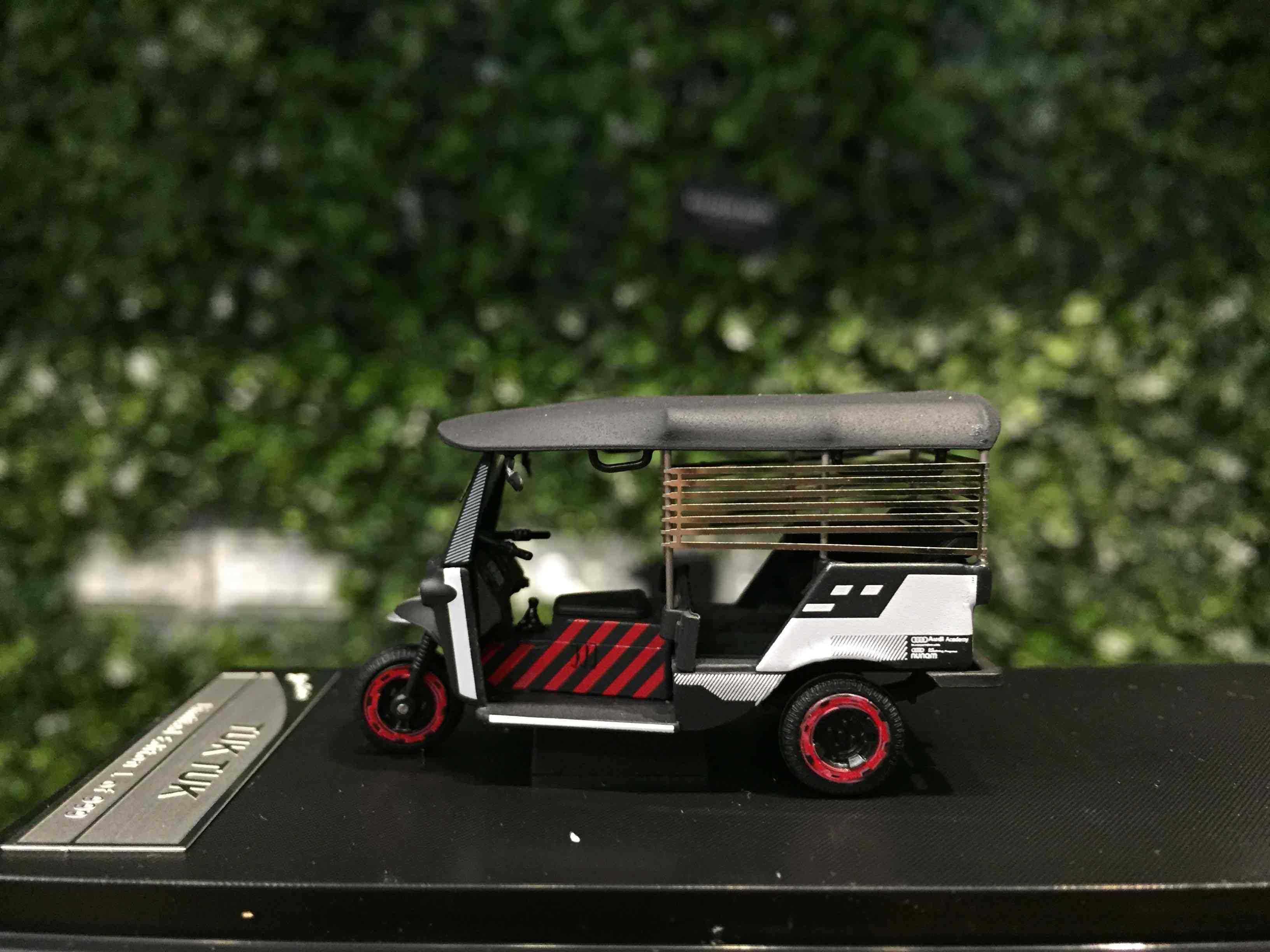 1/64 StanceHunter Tuk Tuk Car【MGM】