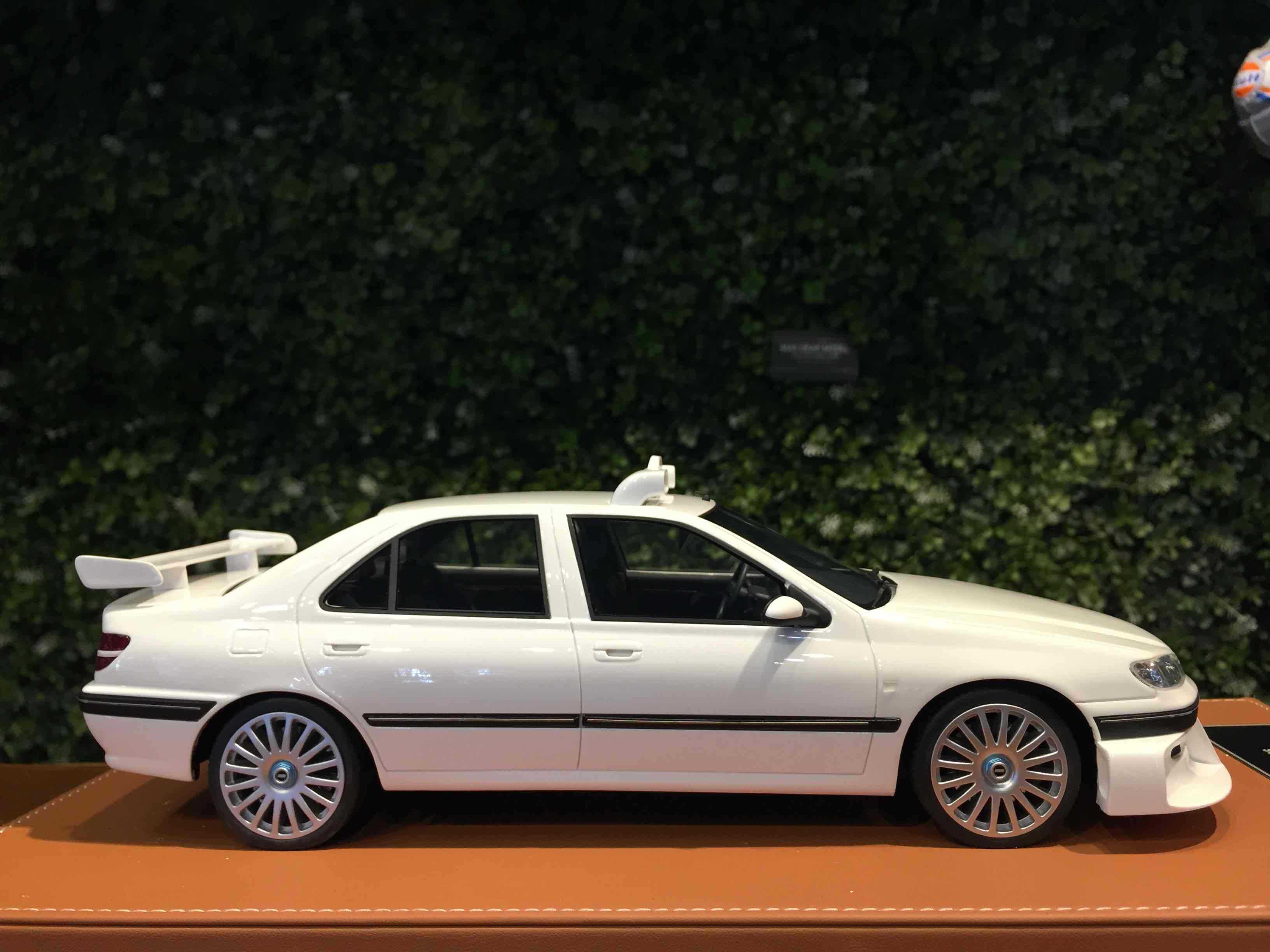 1/18 VehicleArt Peugeot 406 Taxi White【MGM】