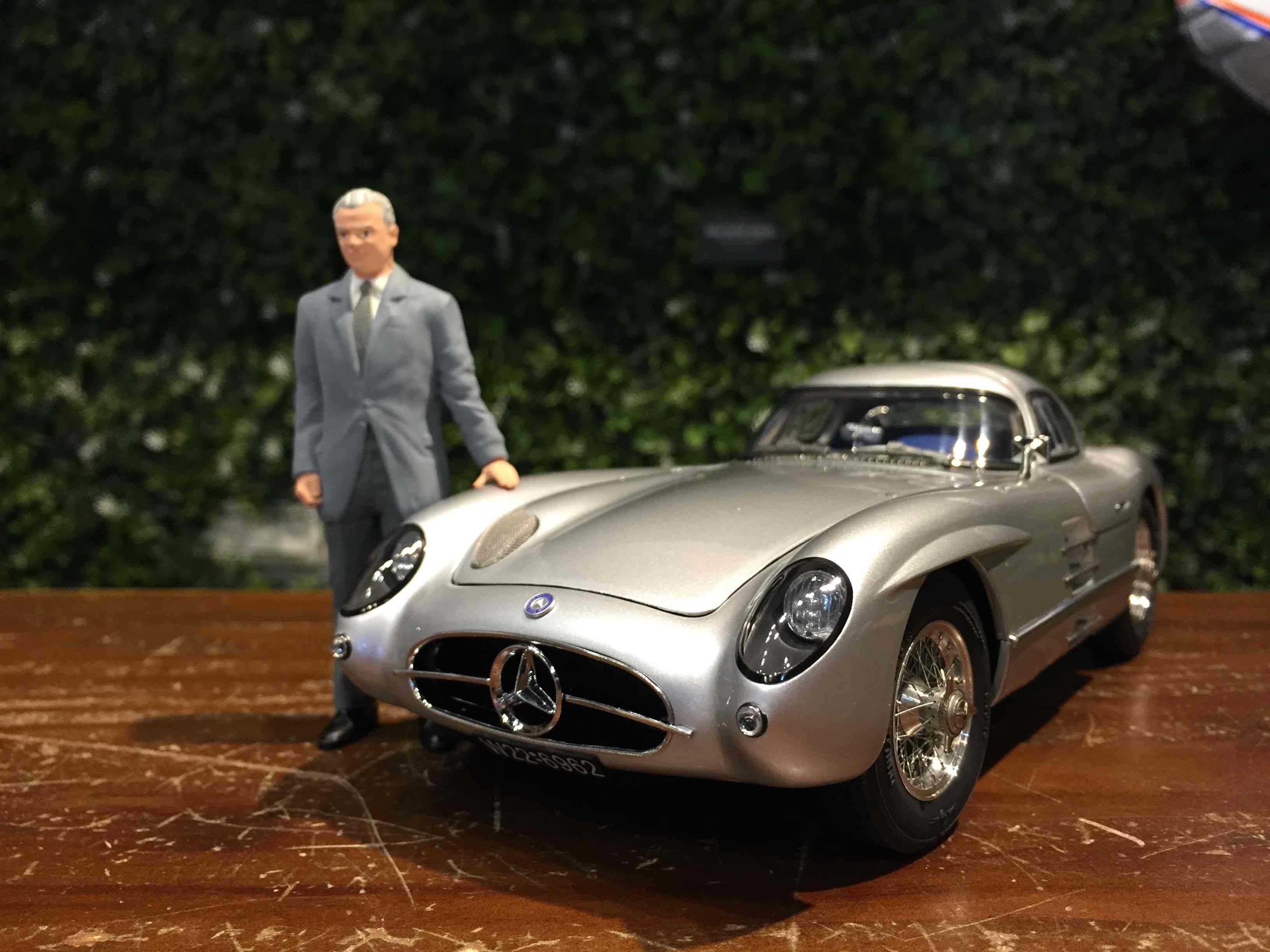 1/18 CMC Mercedes-Benz 300 SLR Coupe 1955 Figure M246【MGM】