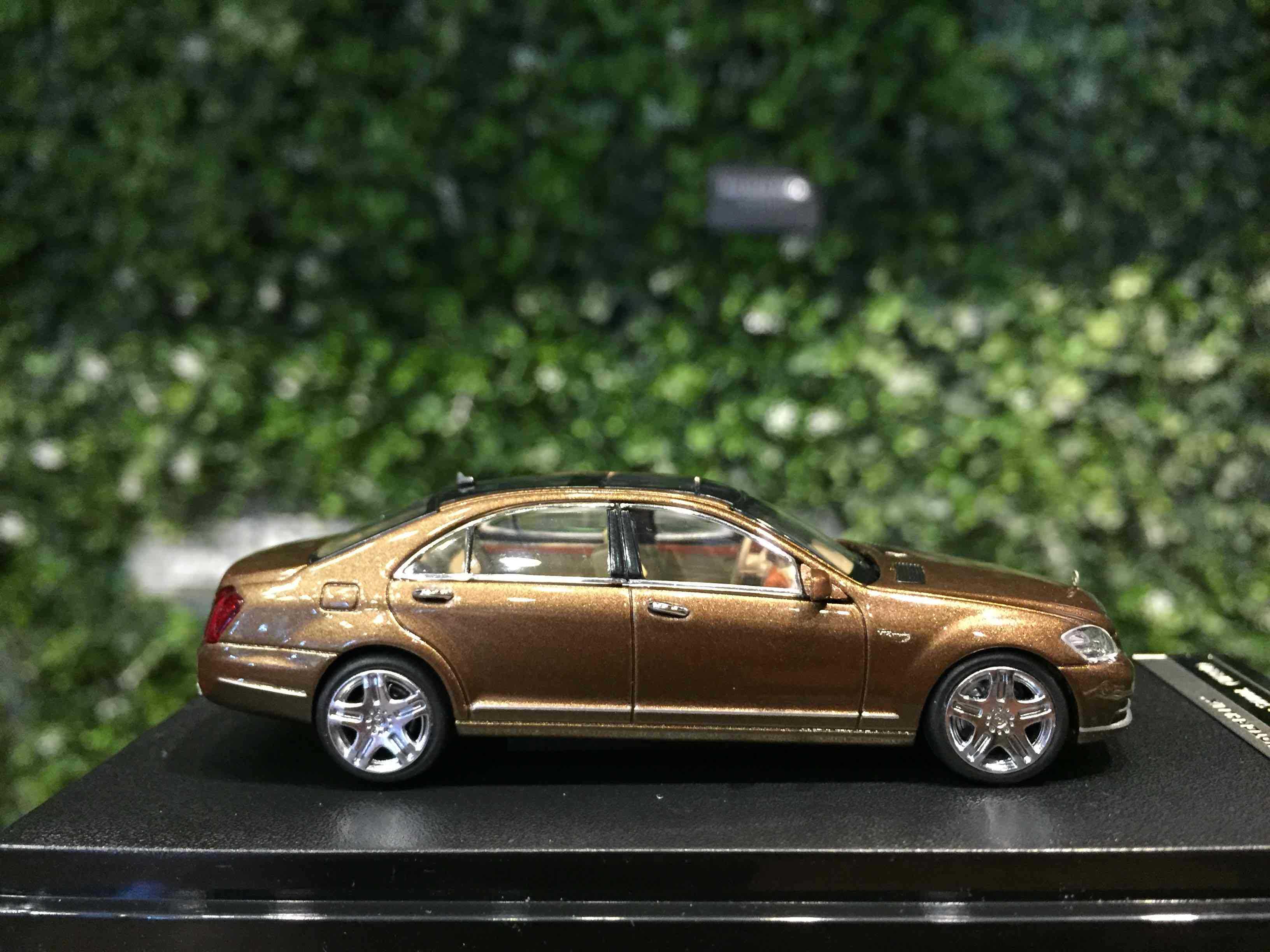 1/64 Motorhelix Mercedes-Benz S-Class W221 MD64022BN【MGM】