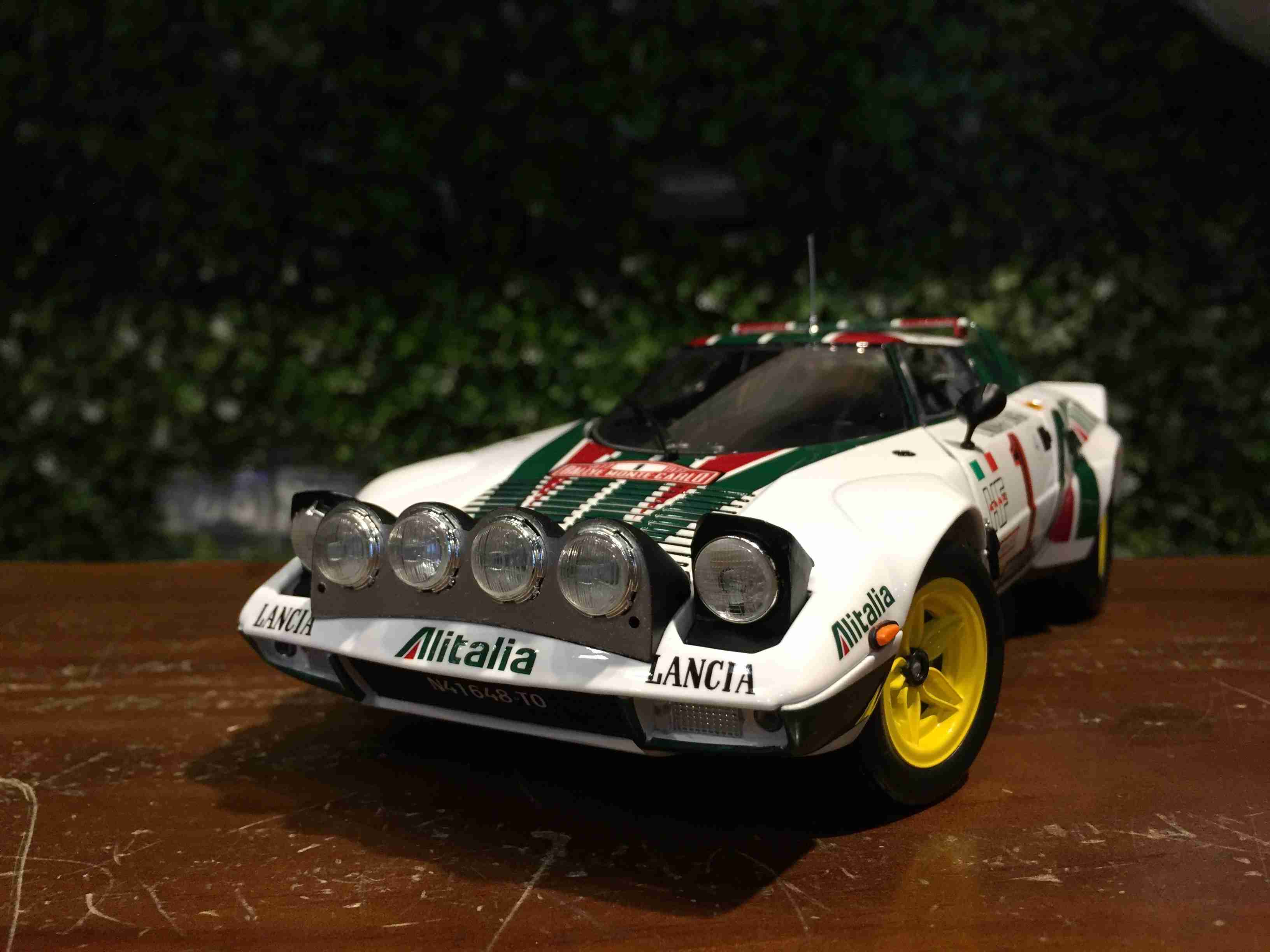 1/18 Kyosho Lancia Stratos HF 1977 Monte Carlo 08130A【MGM】