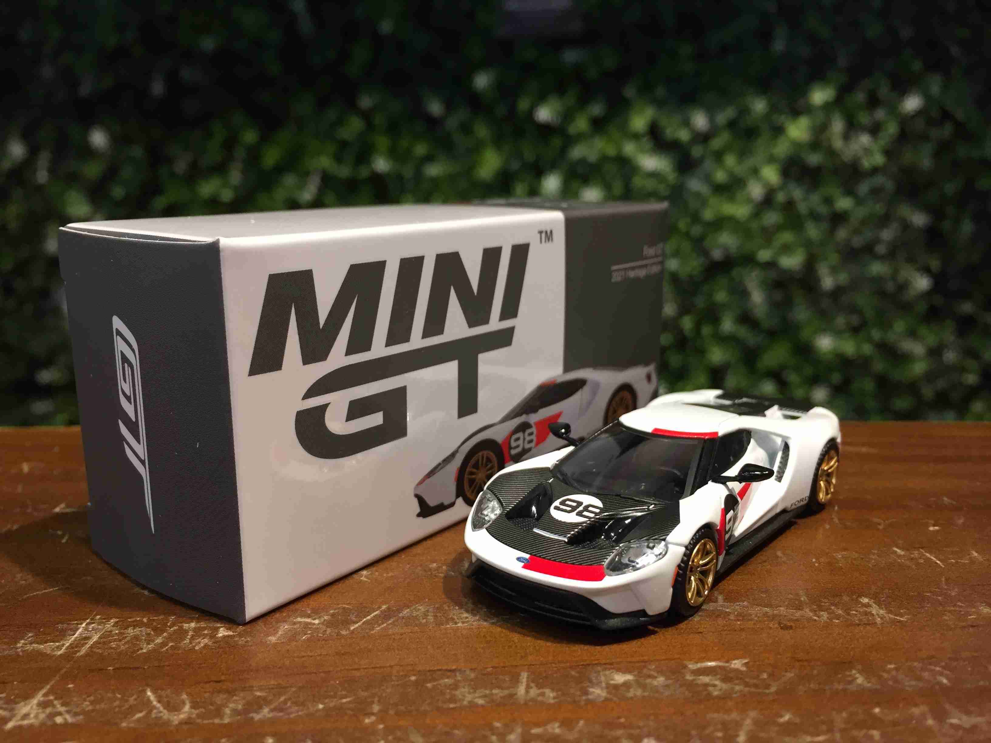 1/64 MiniGT Ford GT 2021 Heritage Edition MGT00313L【MGM】