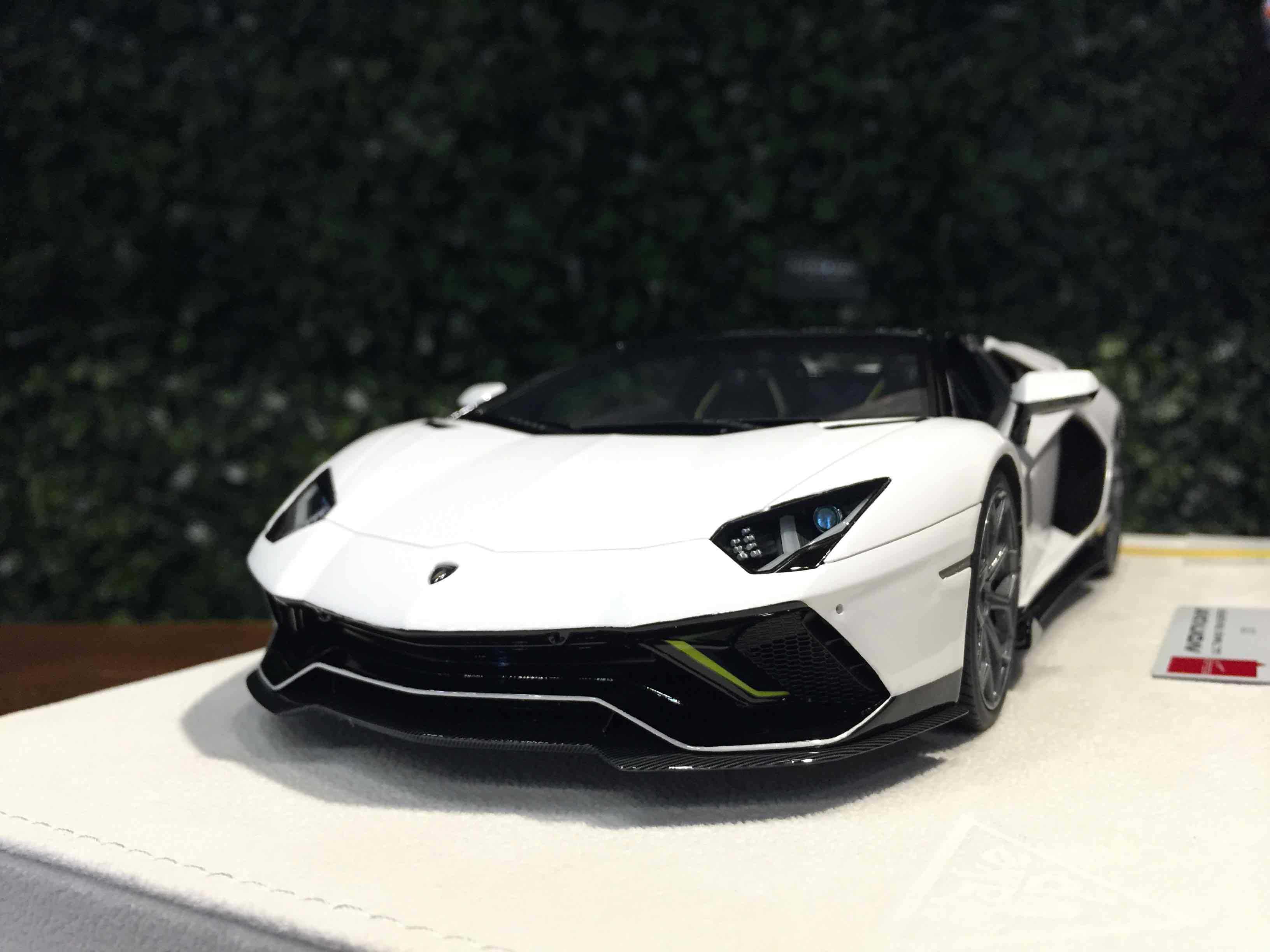 1/18 MakeUp Lamborghini Aventador LP780 Ultimae EML064E【MGM】