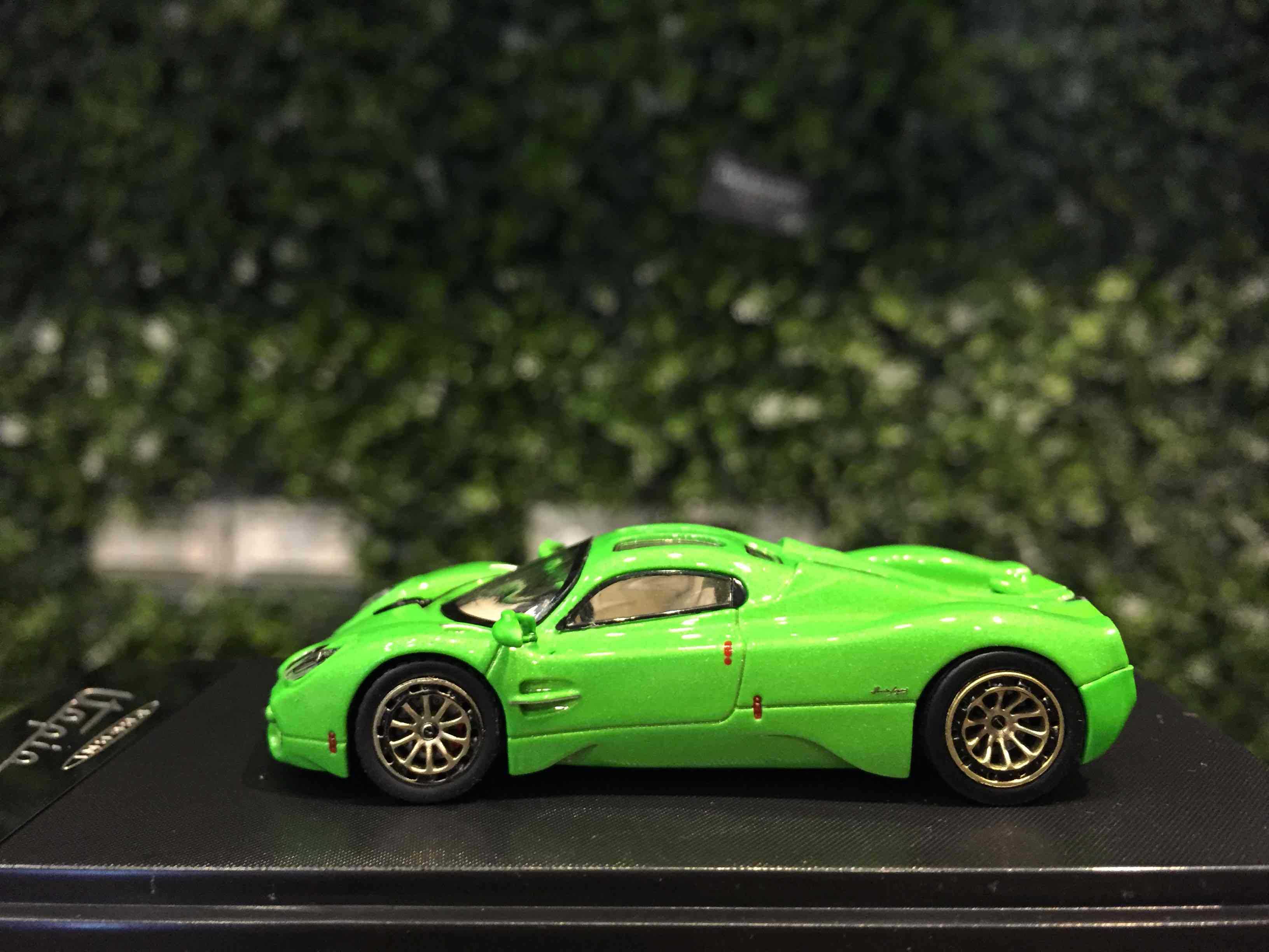 1/64 RhinoModel Pagani Utopia Blue【MGM】