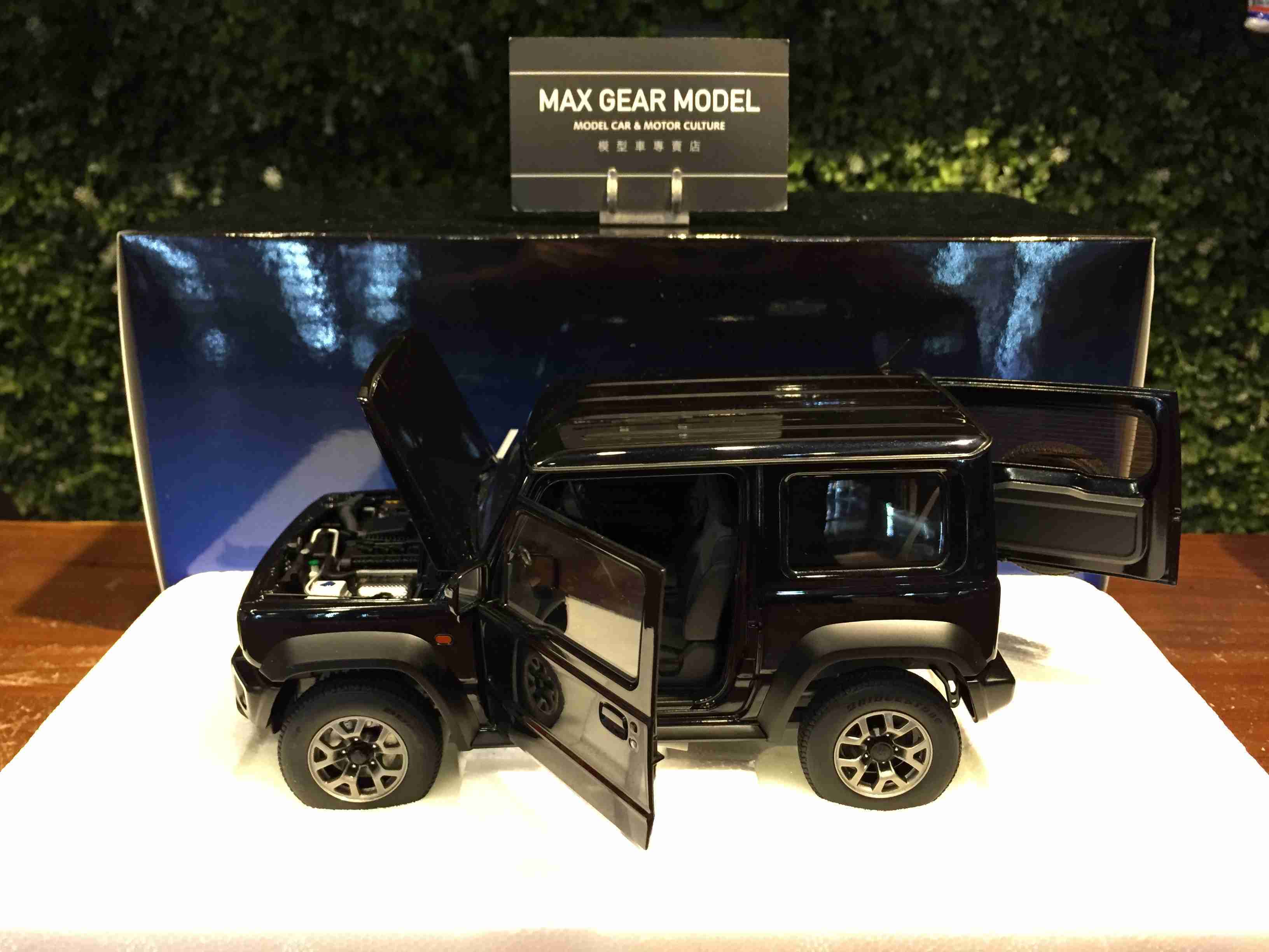 1/18 AUTOart Suzuki Jimny Sierra (JB74) Black 78508【MGM】