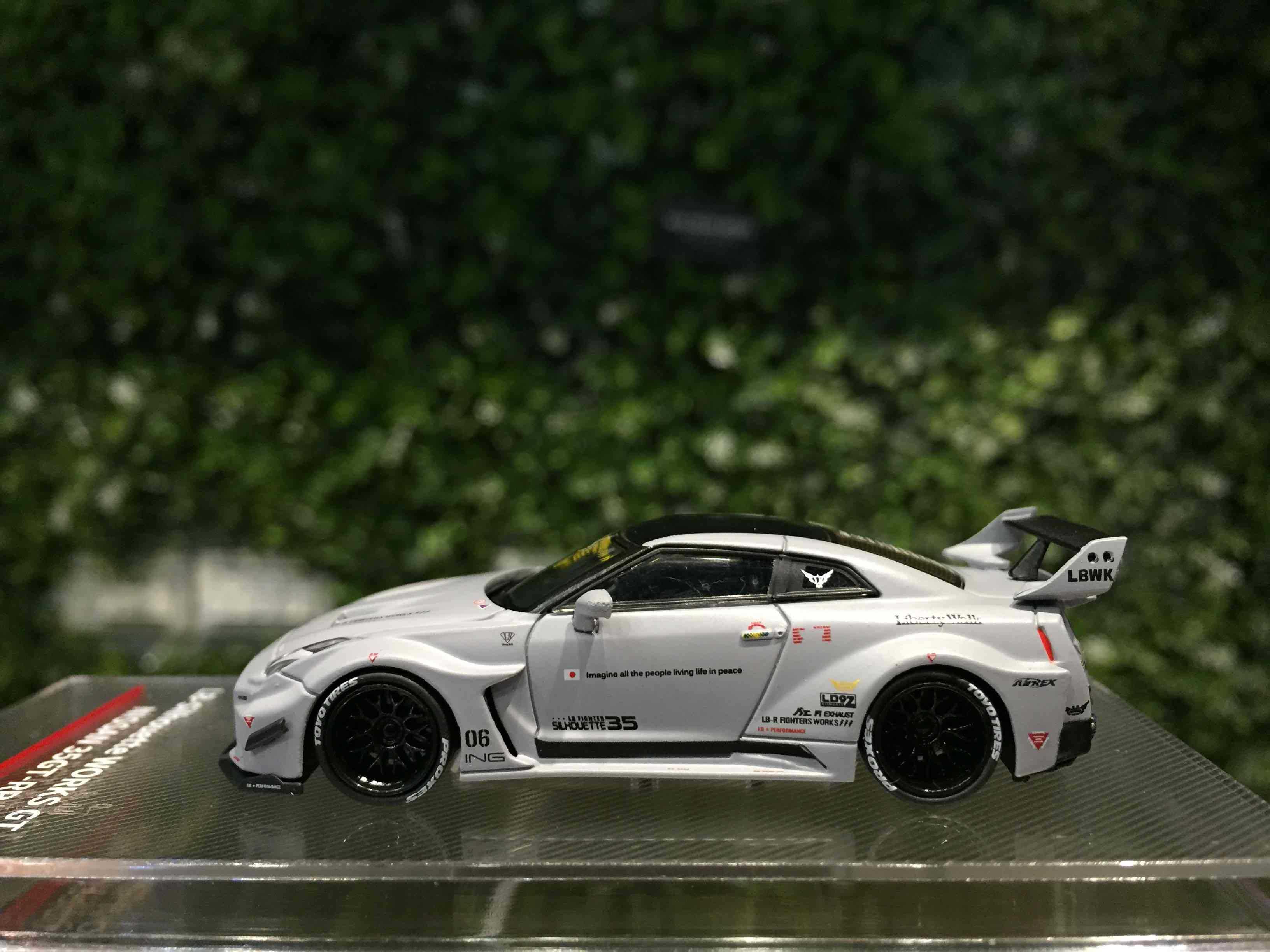 1/64 CM-Model LBWK Nissan GT-R (R35) CM6435RR02【MGM】 - Max Gear Model ...