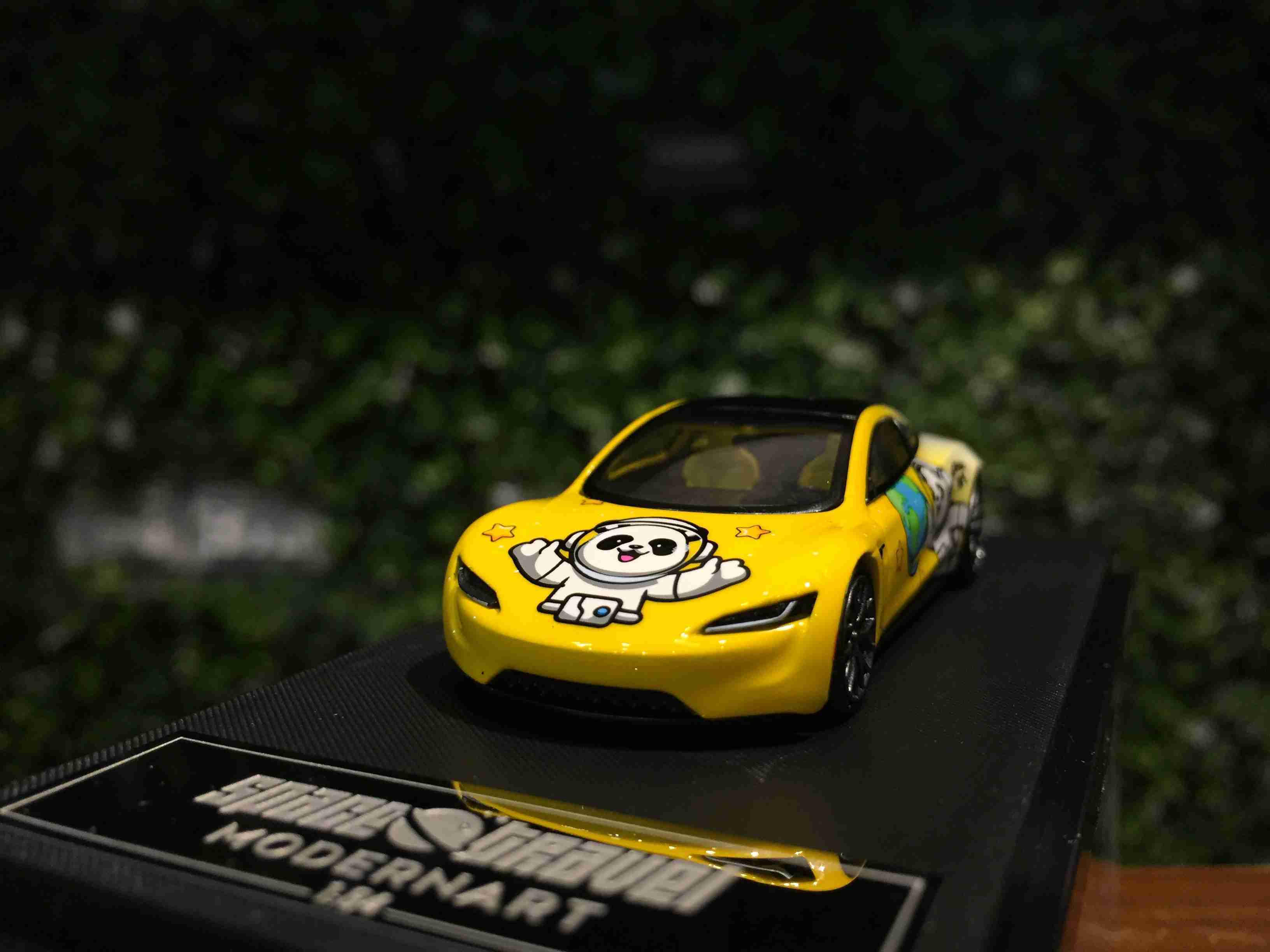 1/64 TimeModel Tesla Roadster Concept Yellow MD6422061【MGM】