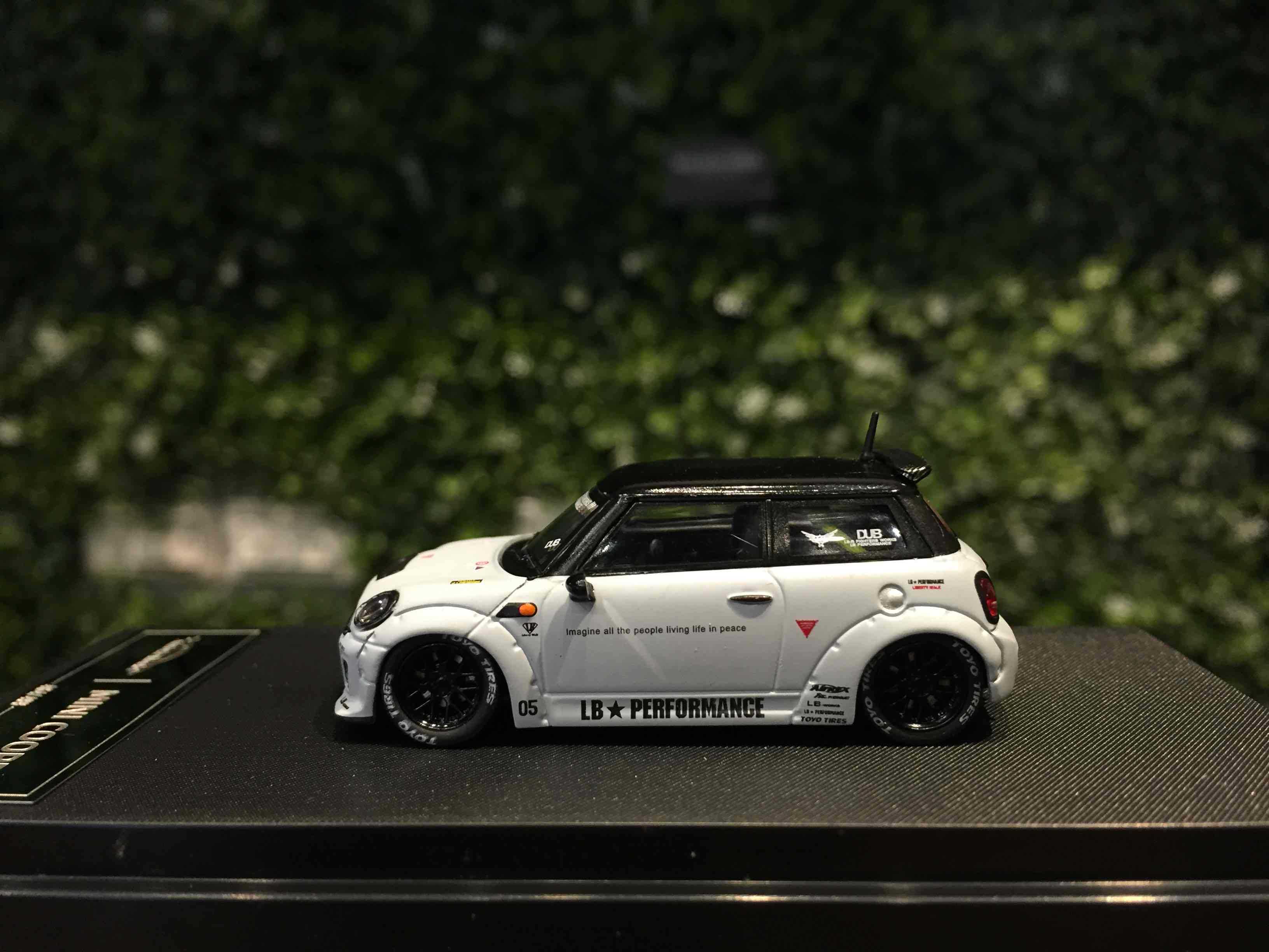 優れた品質 1/64 LBWK ミニクーパー ミニカー