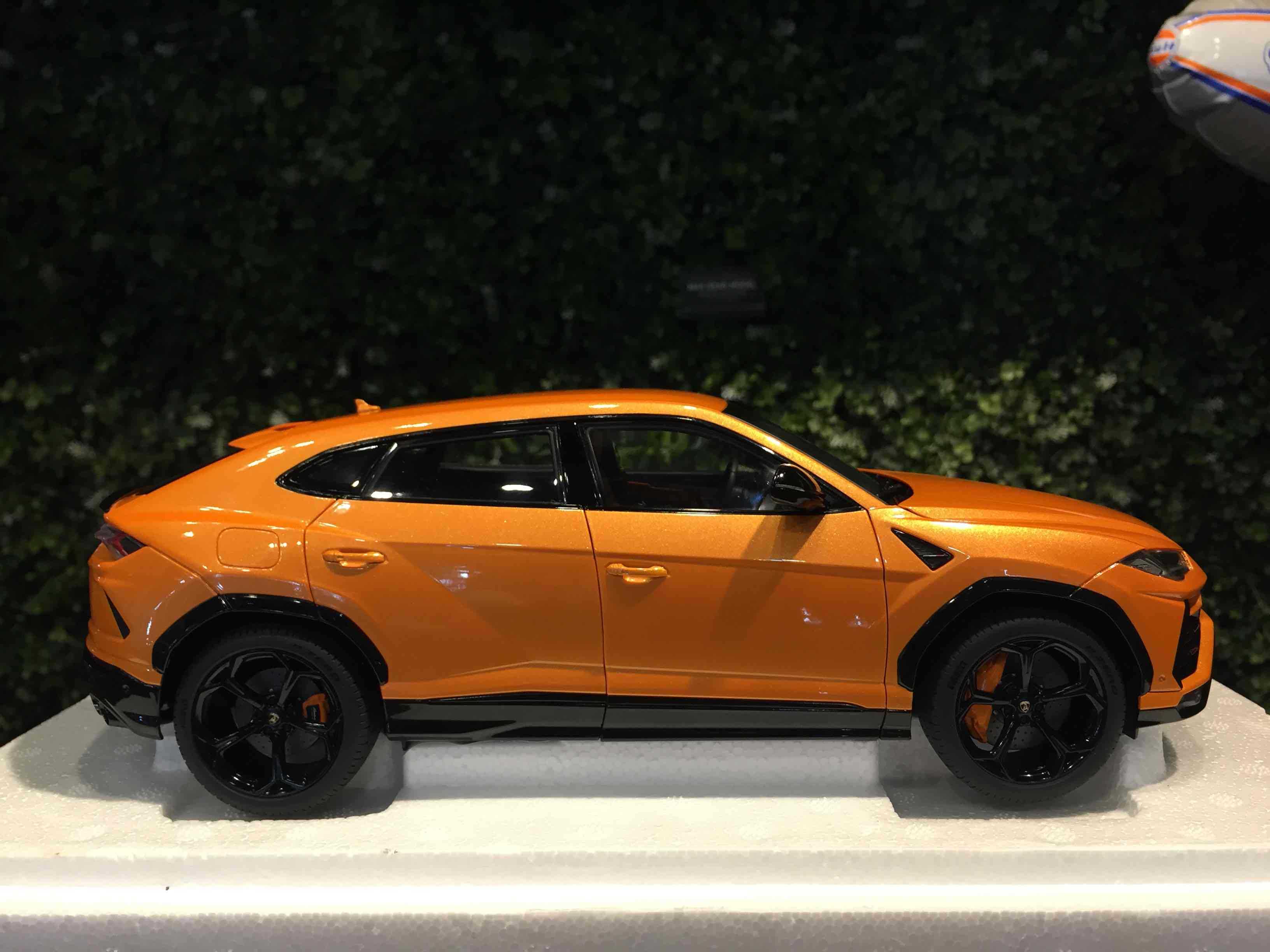 1/18 AUTOart Lamborghini Urus Pearl Orange 79160【MGM】