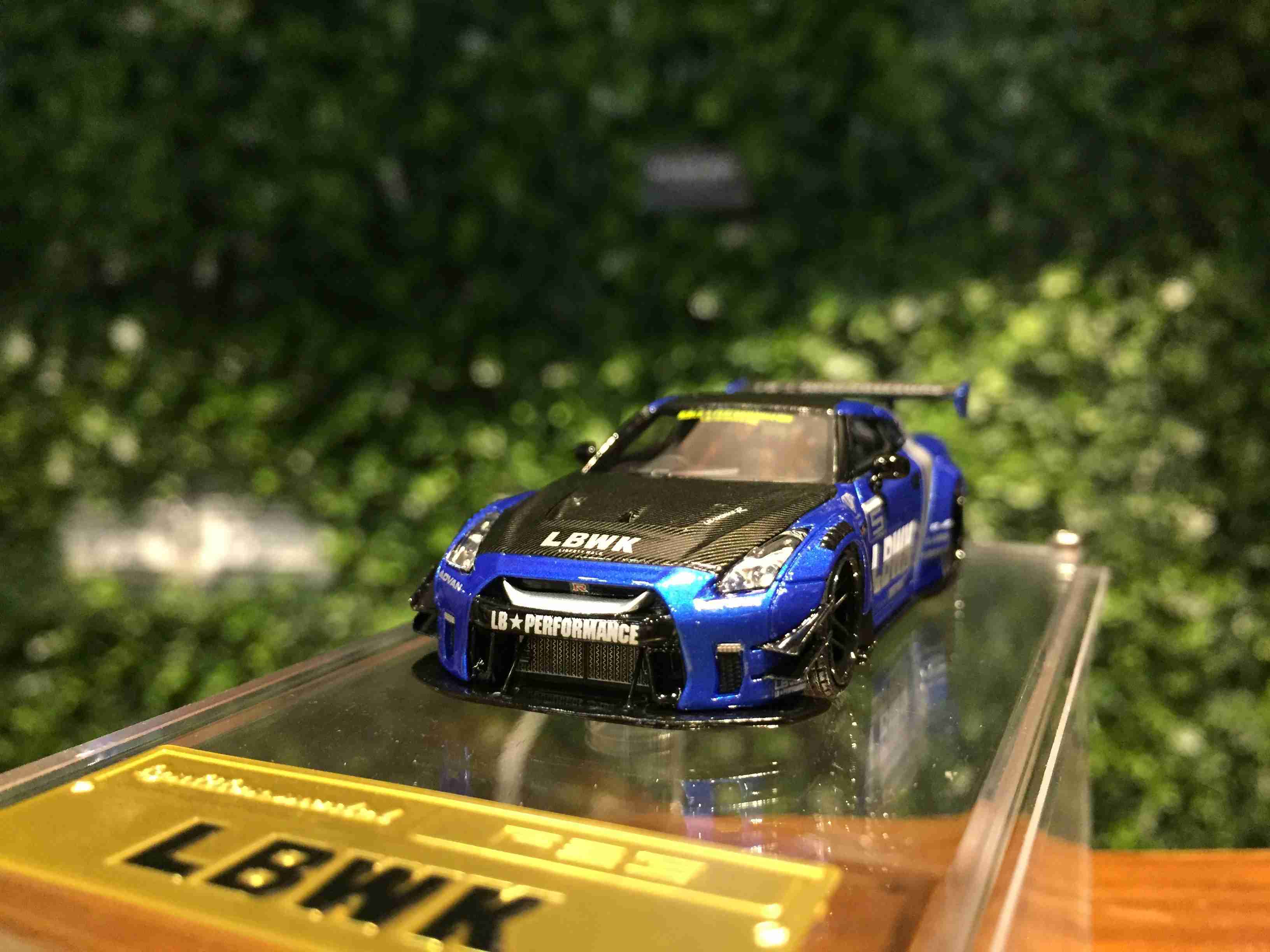 1/64 Ignition Model LB-Works Nissan GT-R R35 IG2368【MGM】