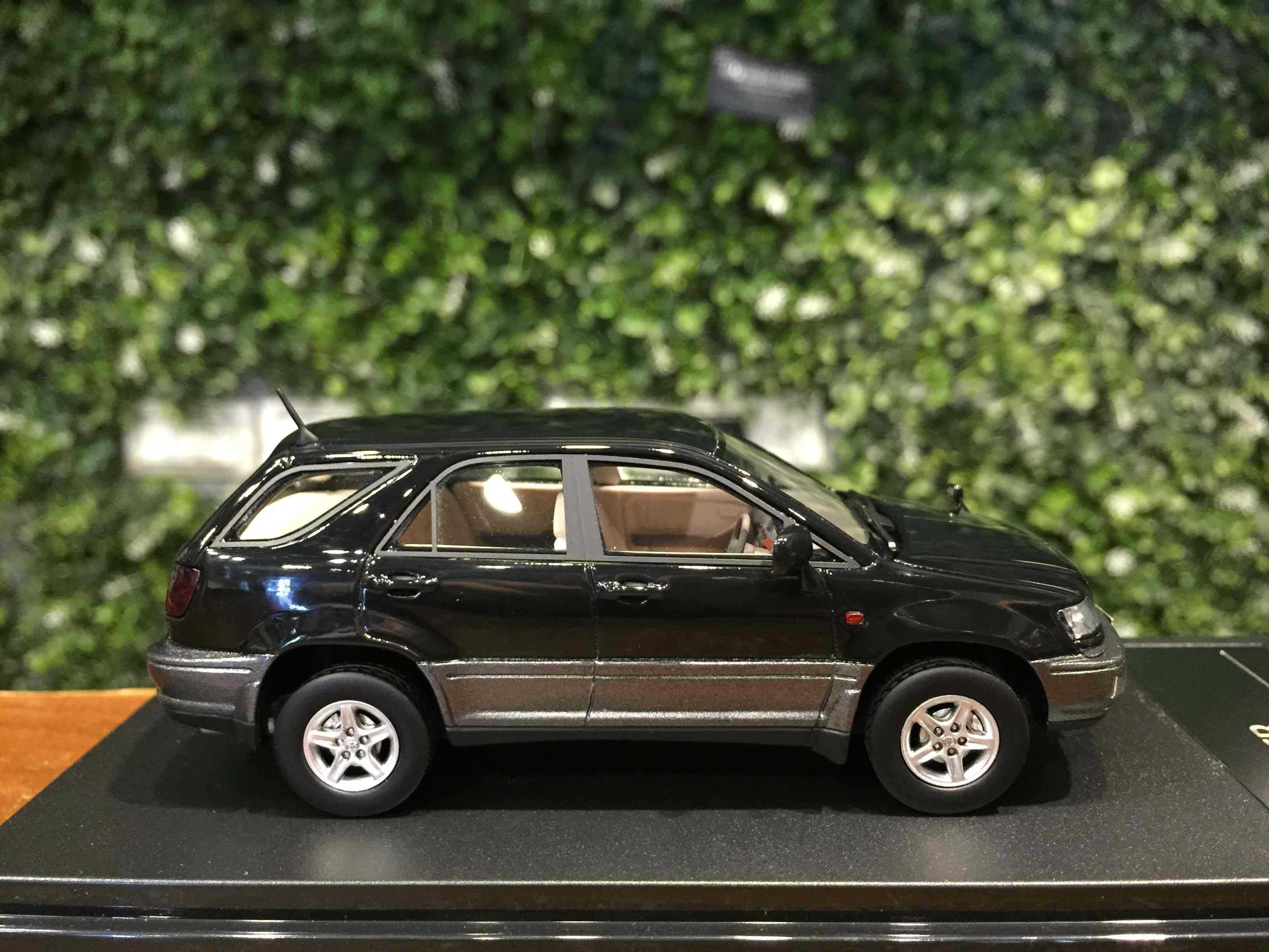 1/43 Hi-Story Toyota Harrier 3.0 (RX300) 1997 HS449BK【MGM】