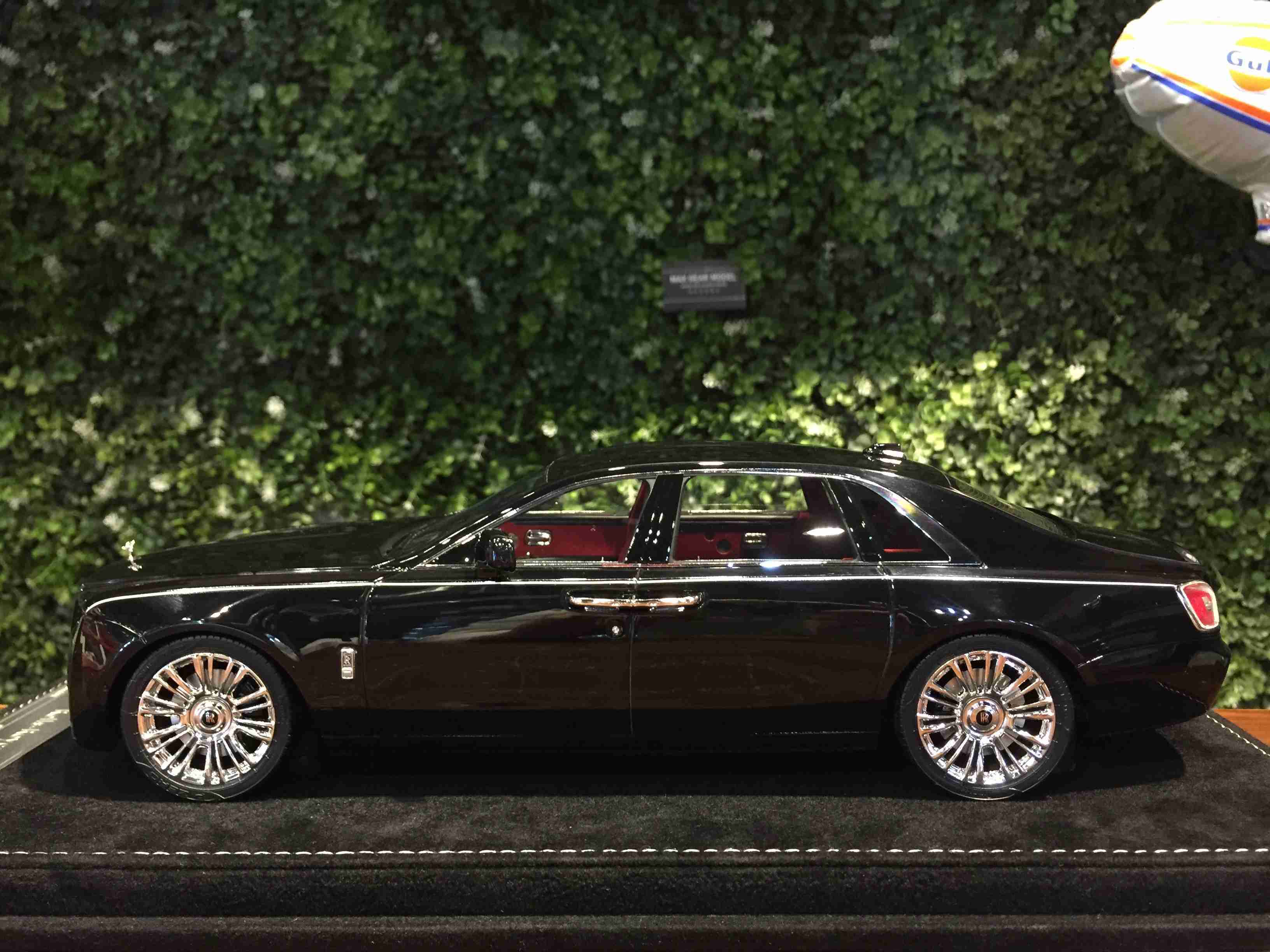 1/18 HH Model Rolls-Royce Ghost EWB 2021 Black Diamond【MGM】