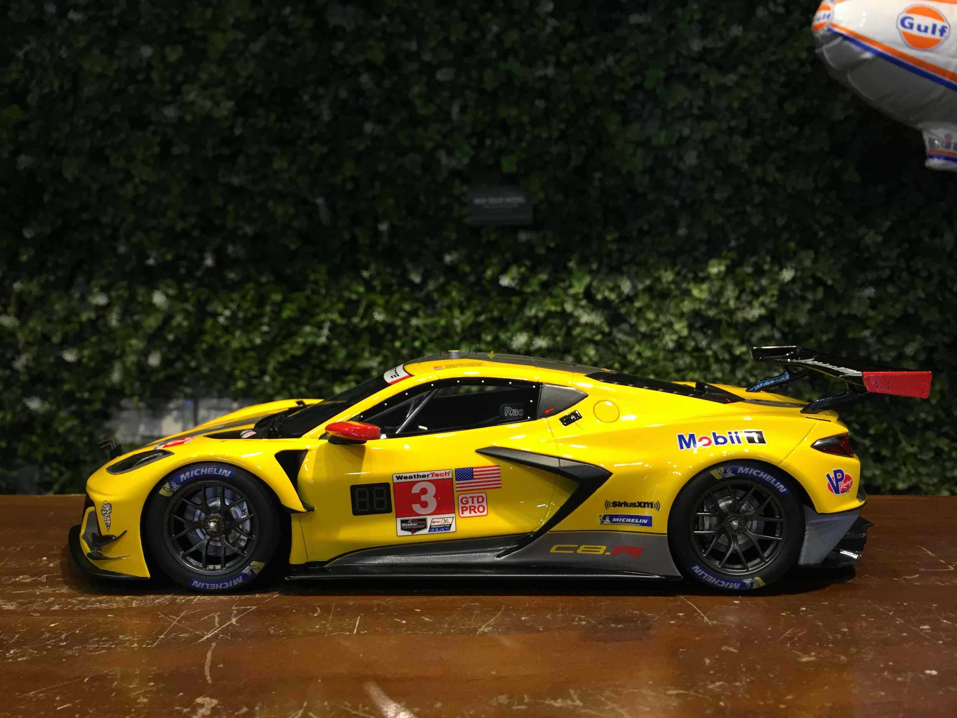 1/18 TopSpeed Chevrolet Corvette C8R 2022 Winner TS0408【MGM】