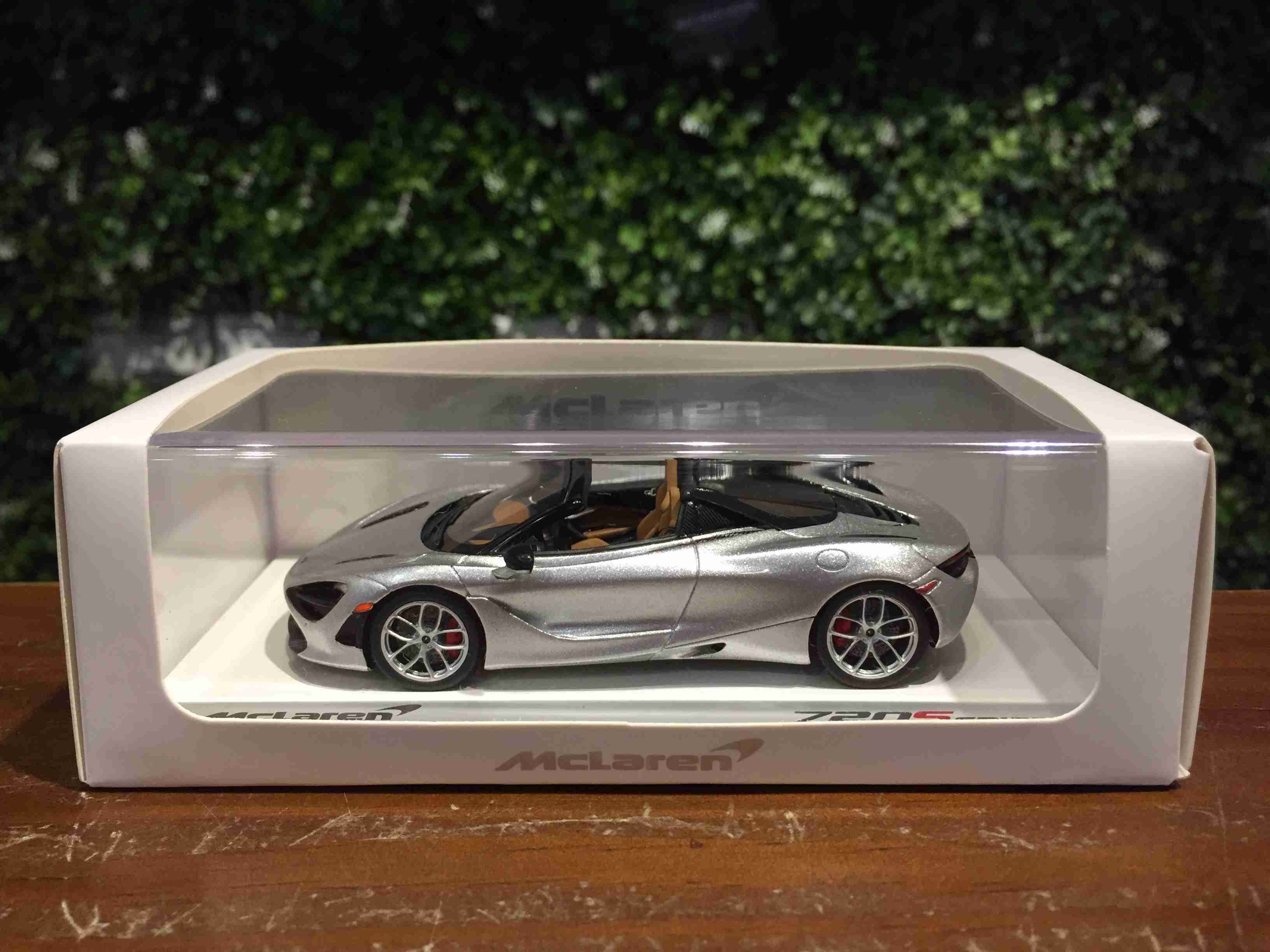 1/43 Spark McLaren 720S Spider 2019 Silver 14QA730CP【MGM】 - Max