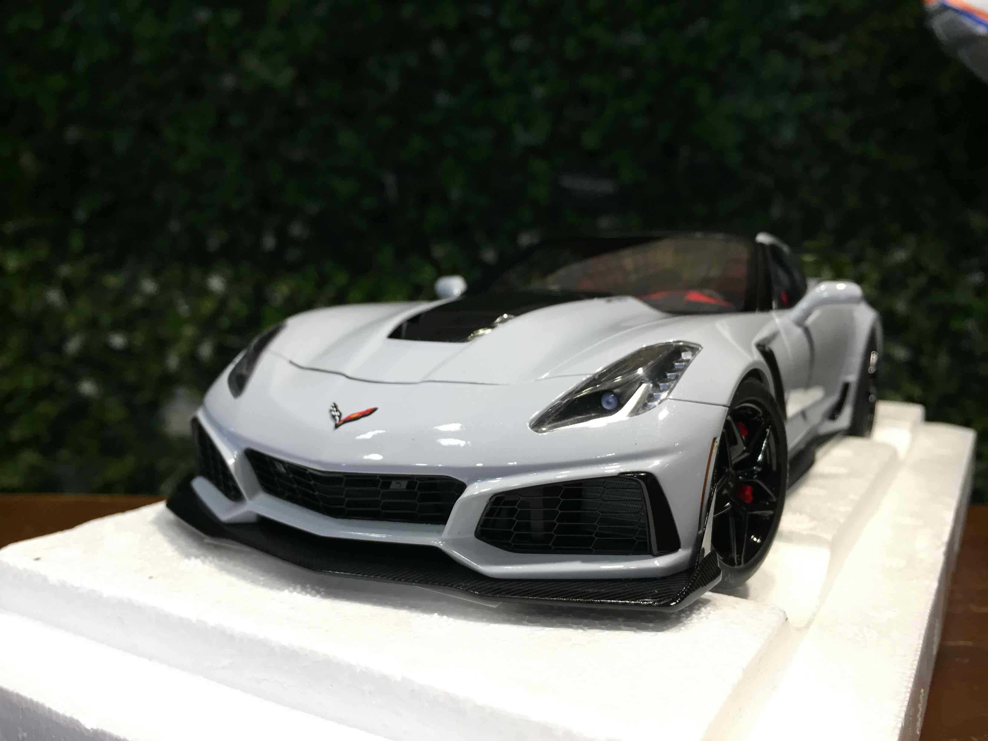 1/18 AUTOart Chevrolet Corvette C7 ZR1 Grey 71277【MGM】