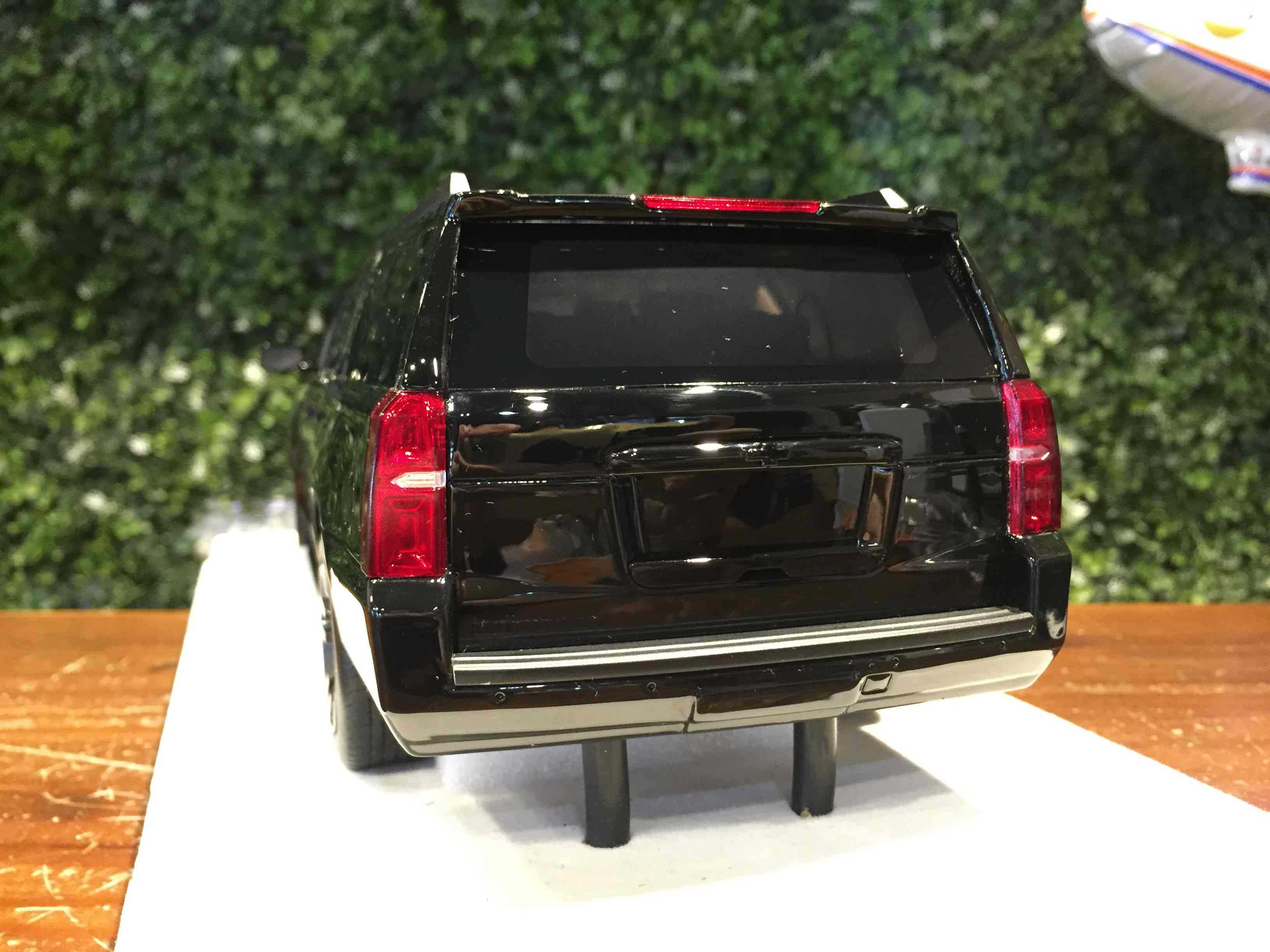 1/18 GOC Chevrolet Suburban 2015 Black【MGM】