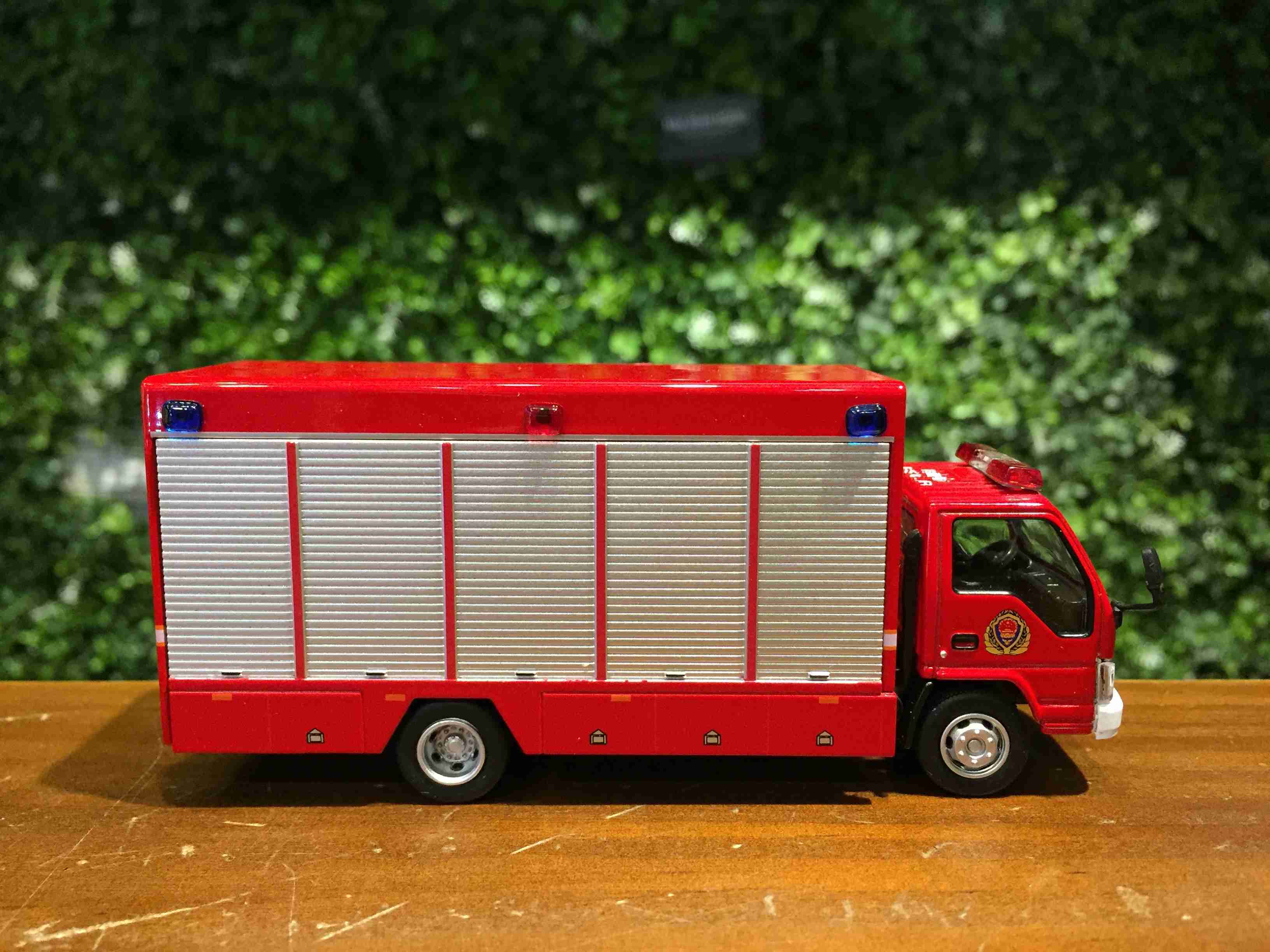 1/64 GCD Isuzu ELF N-Series Rescue Fire Truck KS00211【MGM】