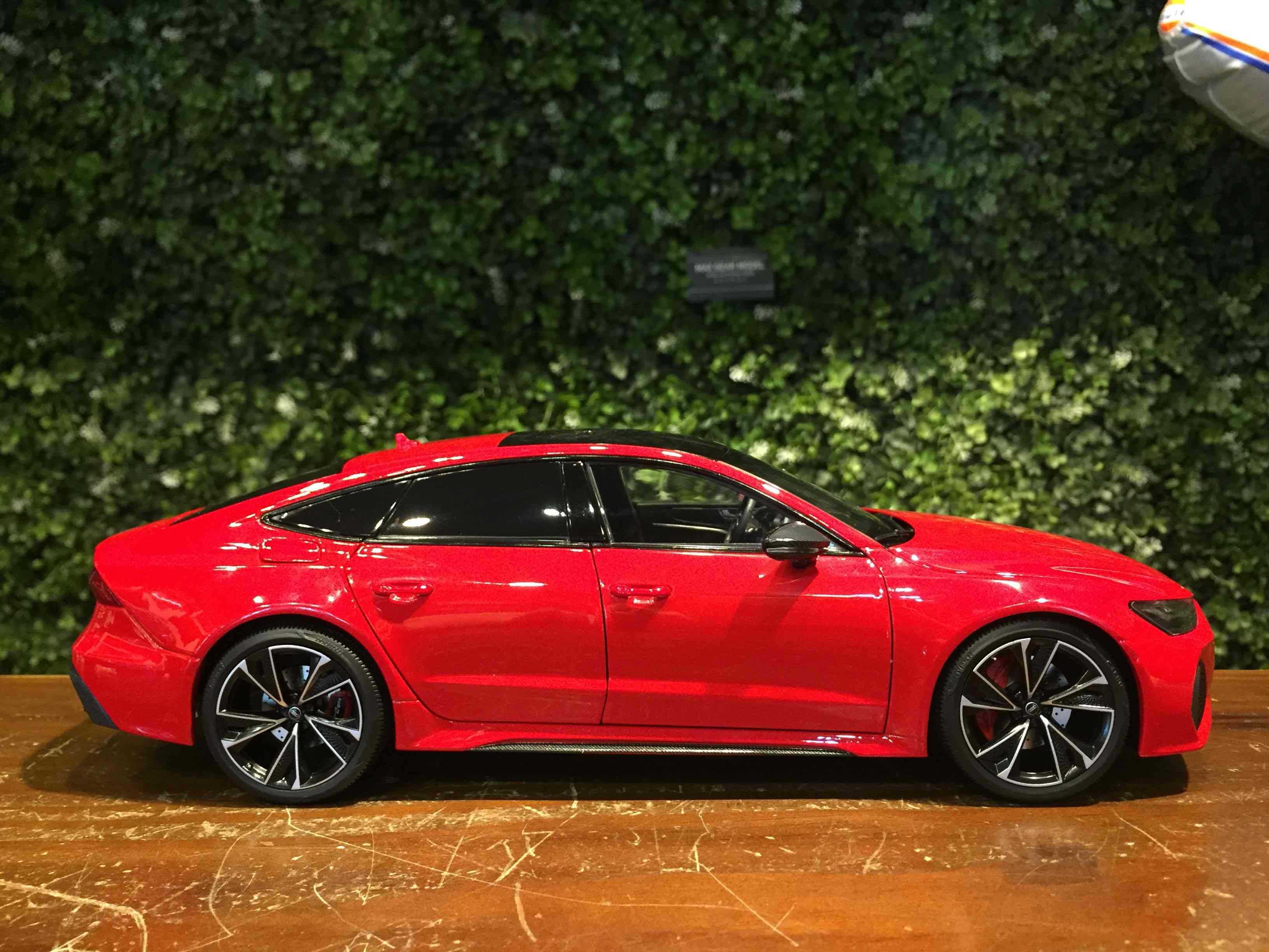 1/18 KiloWorks Audi RS7 Sportback (C8) 2021 Red KF0332【MGM】