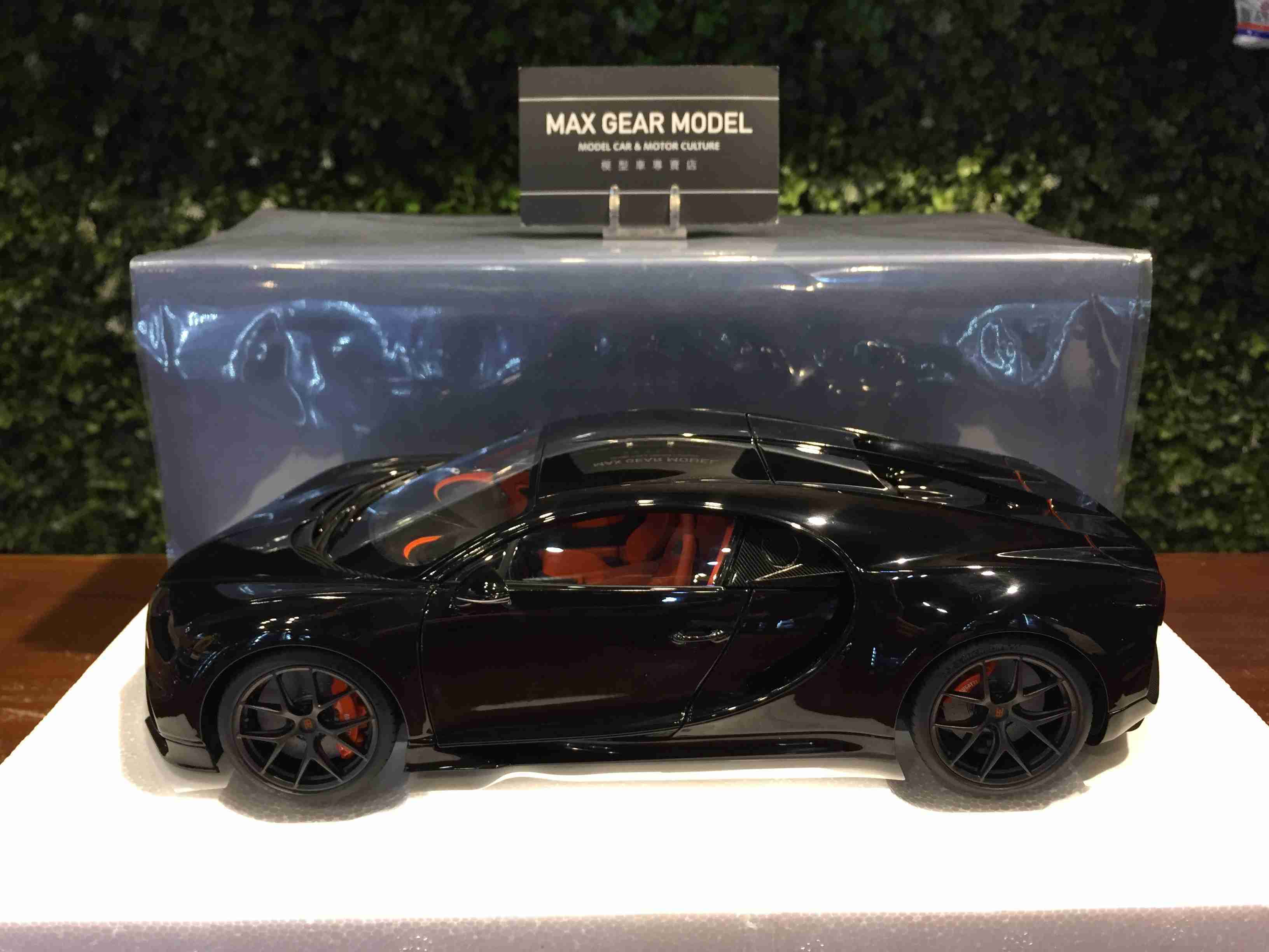 1/18 AUTOart Bugatti Chiron Sport 2019 Black 70998【MGM】