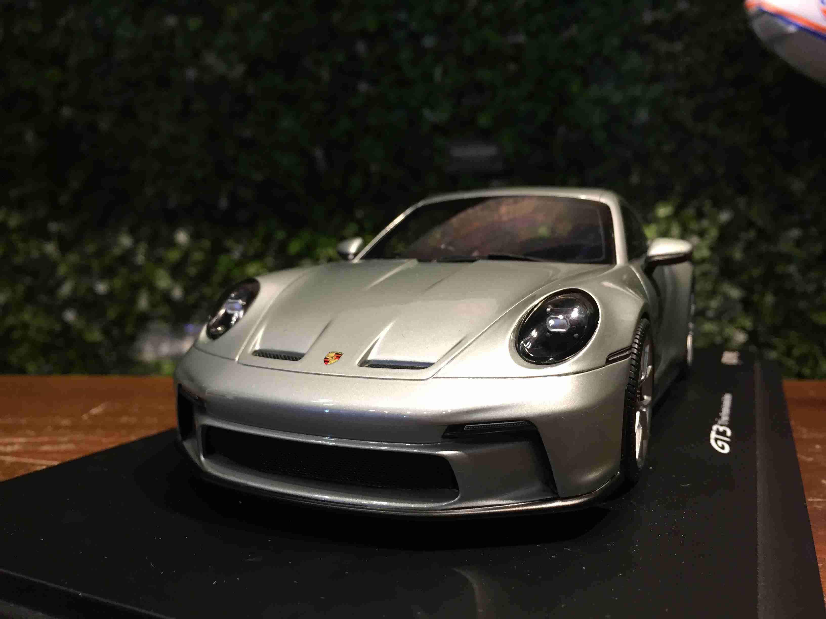 1/18 Minichamps Porsche 911 (992) GT3 T WAP0211650N002【MGM