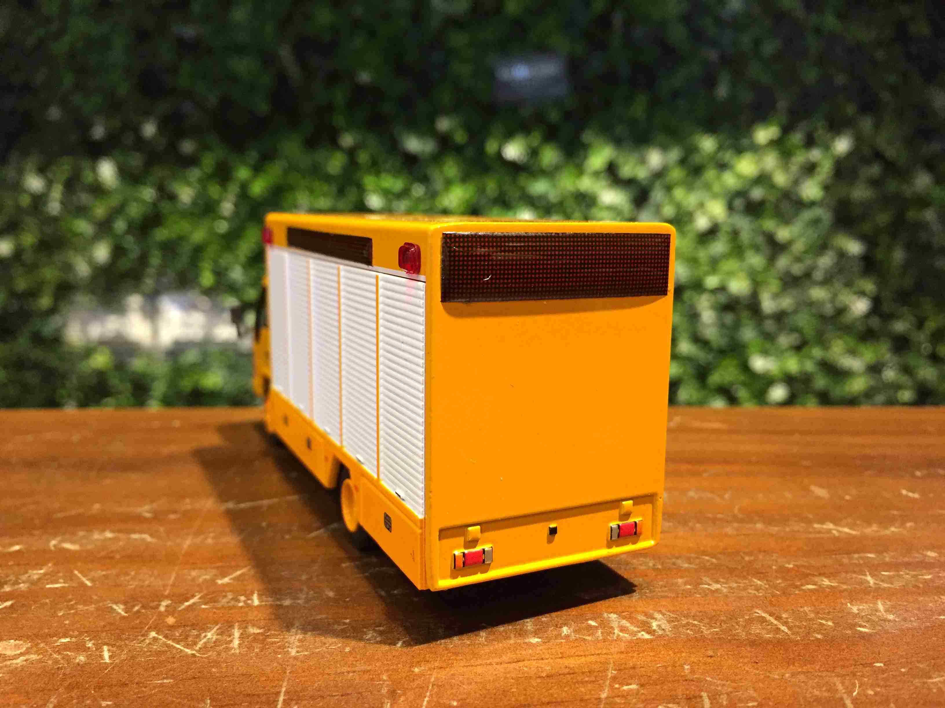 1/64 GCD Isuzu ELF N-Series Construction Truck KS00212【MGM】