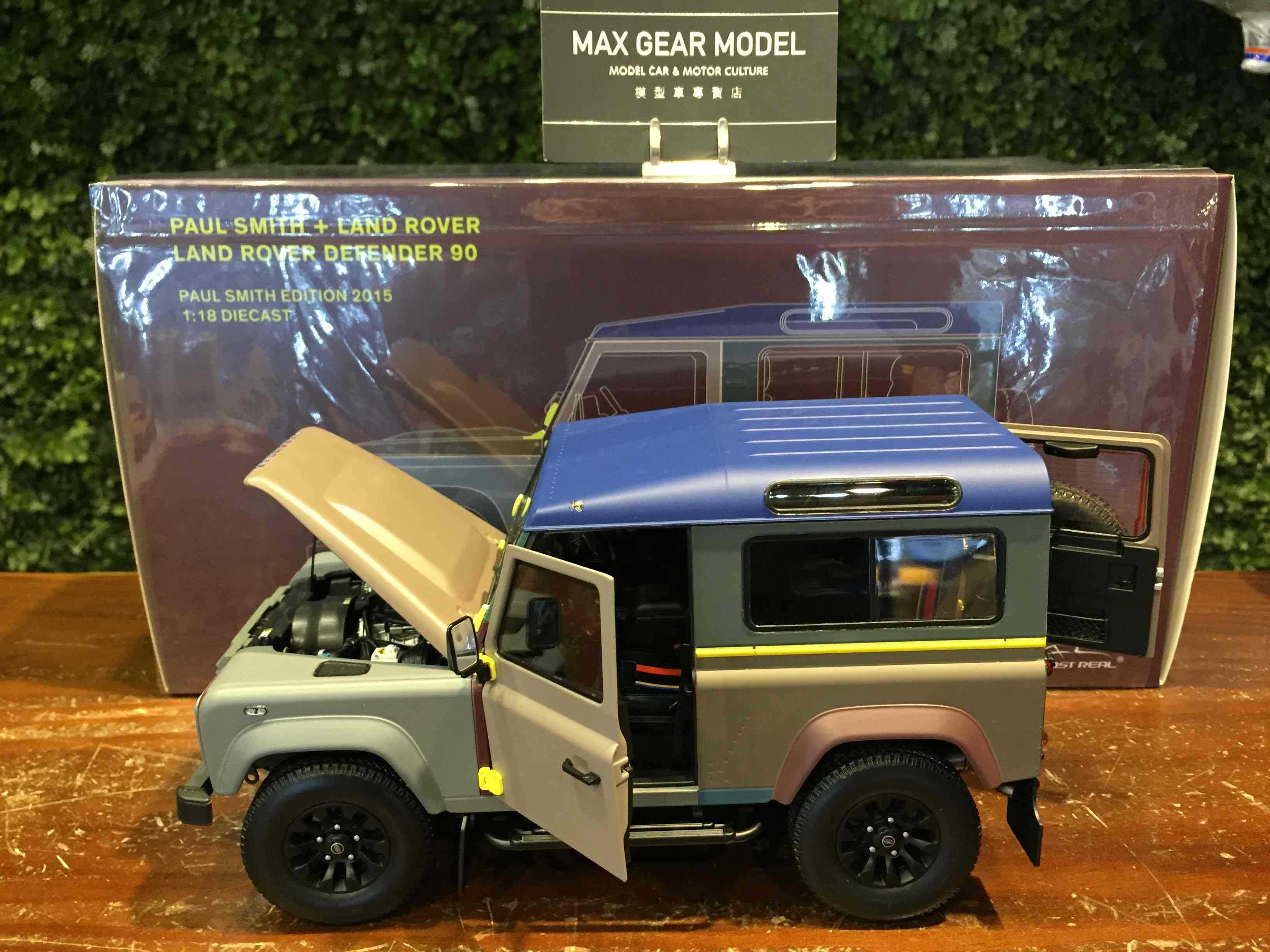 1/18 AlmostReal Land Rover Defender 90 PaulSmith 810214【MGM】