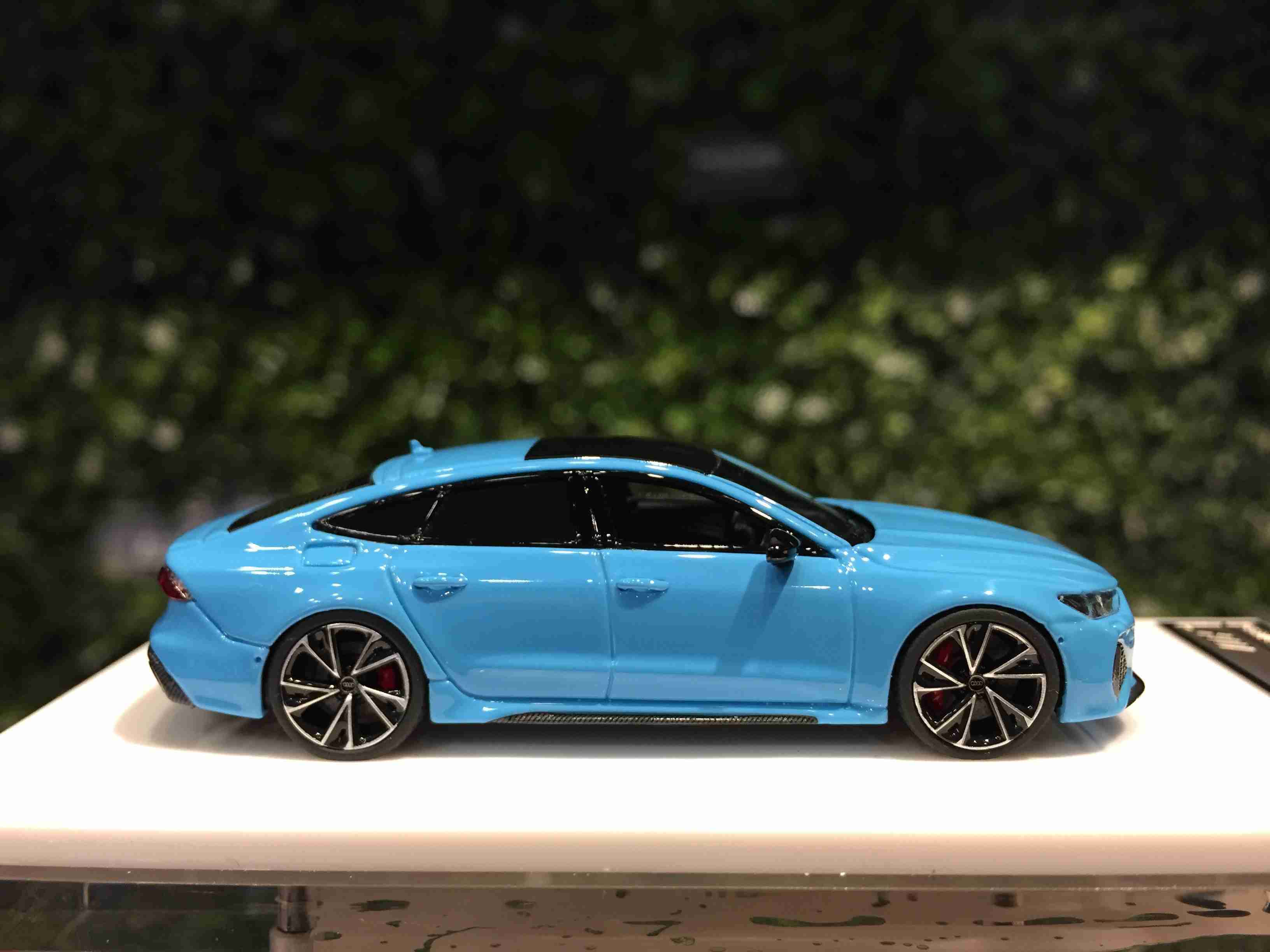1/64 Motorhelix Audi RS7 Sportback Baby Blue【MGM】