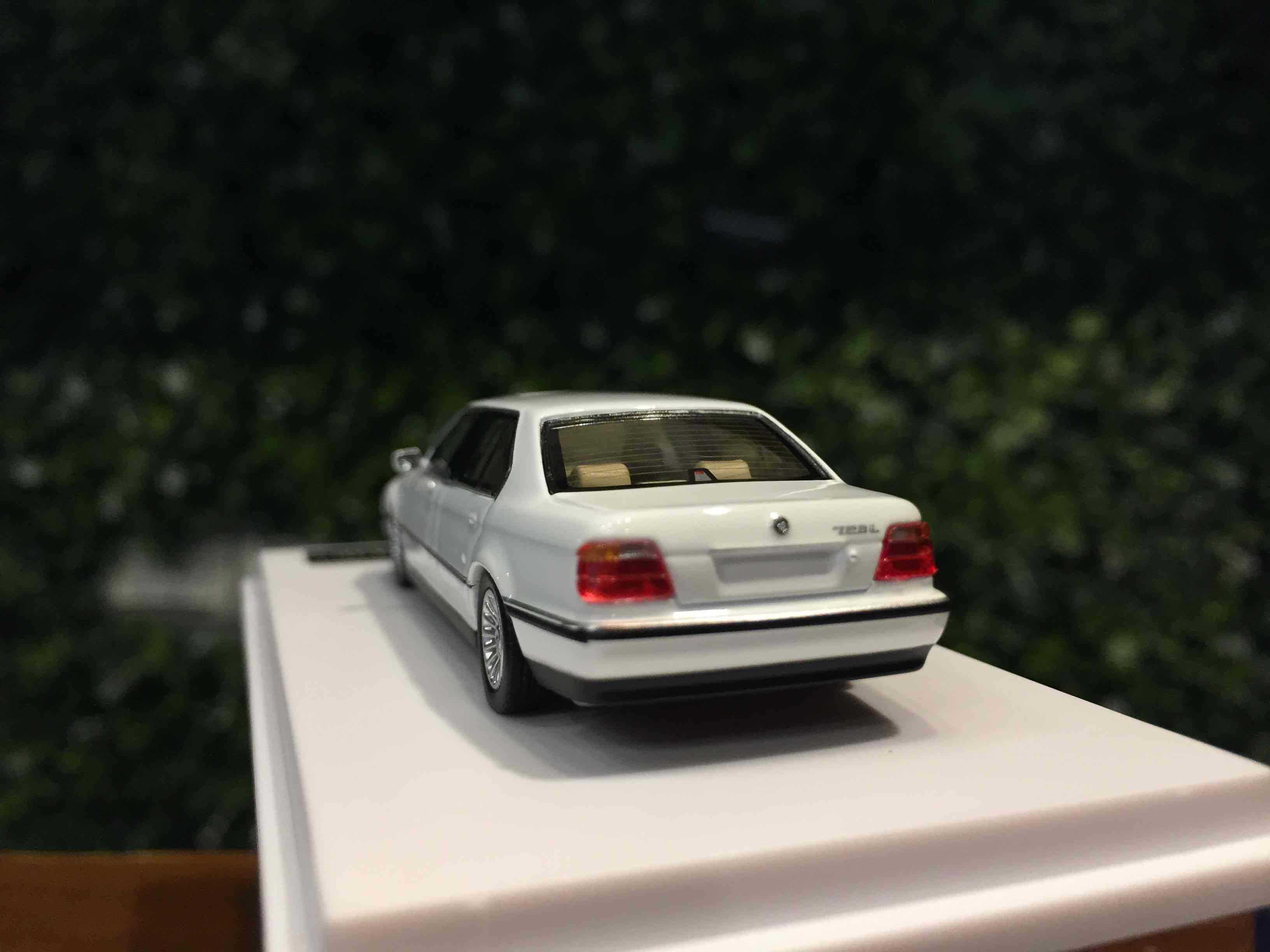 1/64 DCM BMW 7-Series L7 (E38) Late Version White【MGM】