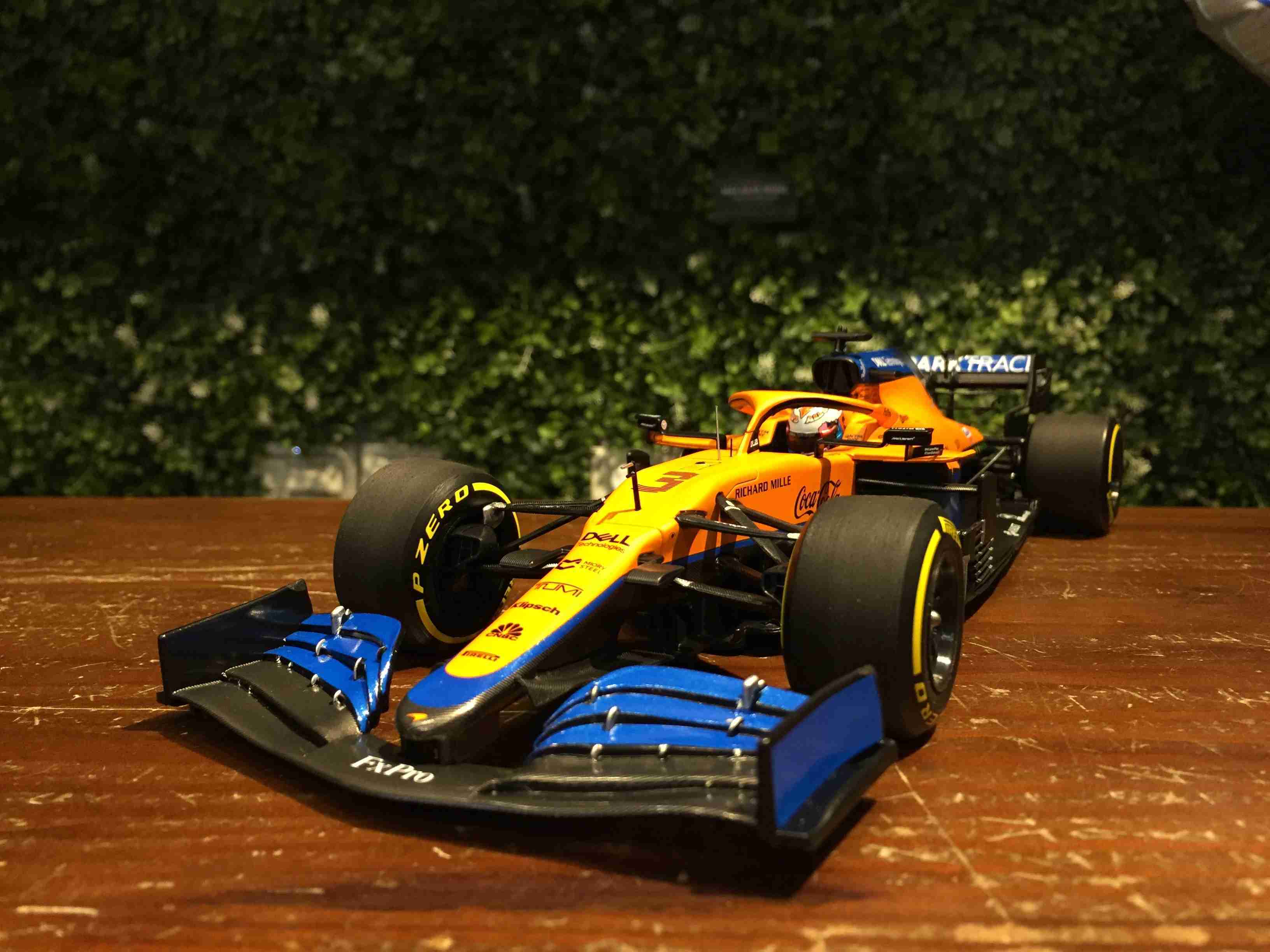 1/18 Minichamps McLaren MCL35M D.Ricciardo 530211803【MGM】