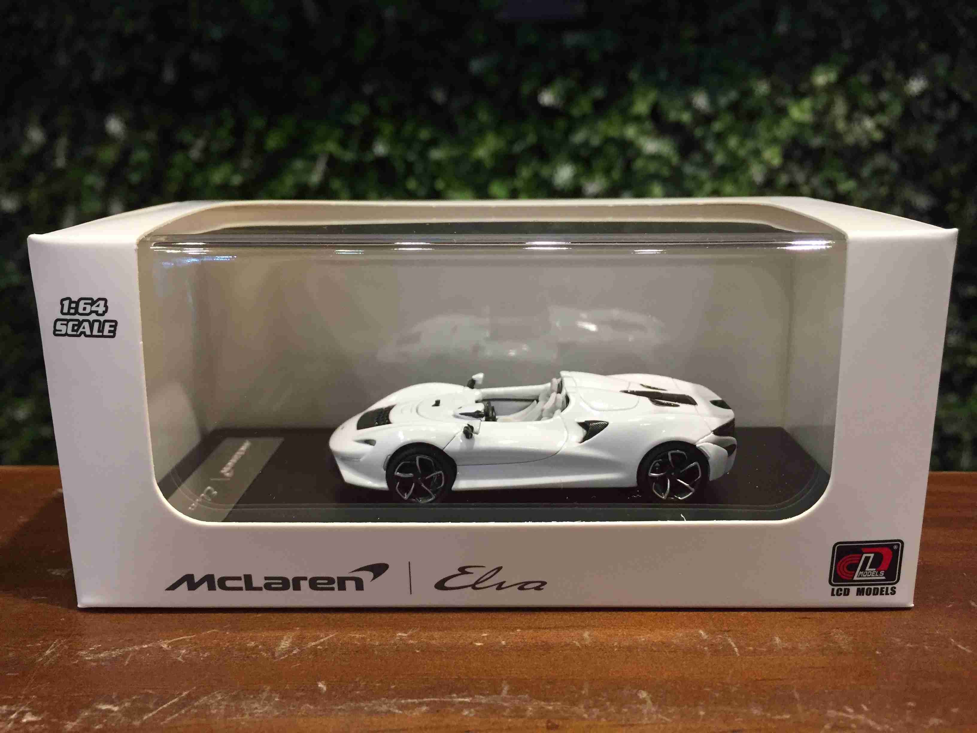 1/64 LCD Models McLaren Elva White LCD64022WH【MGM】