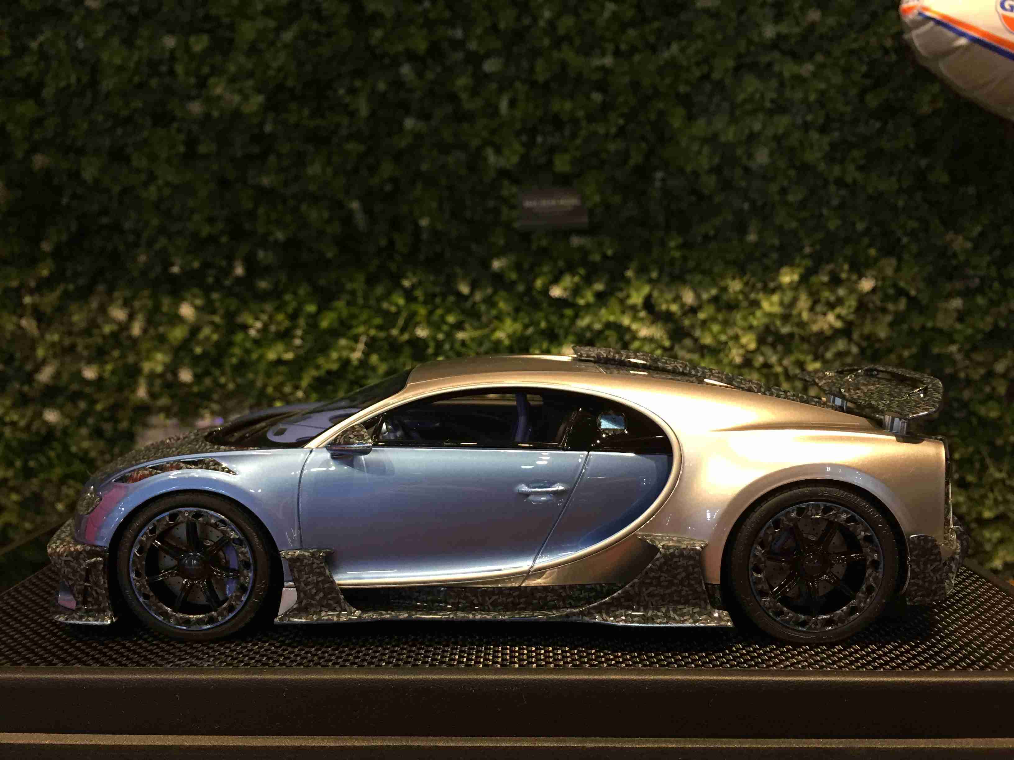 1/18 Mansory Centuria Bugatti Chiron Ice Blue MY18CEGS【MGM】