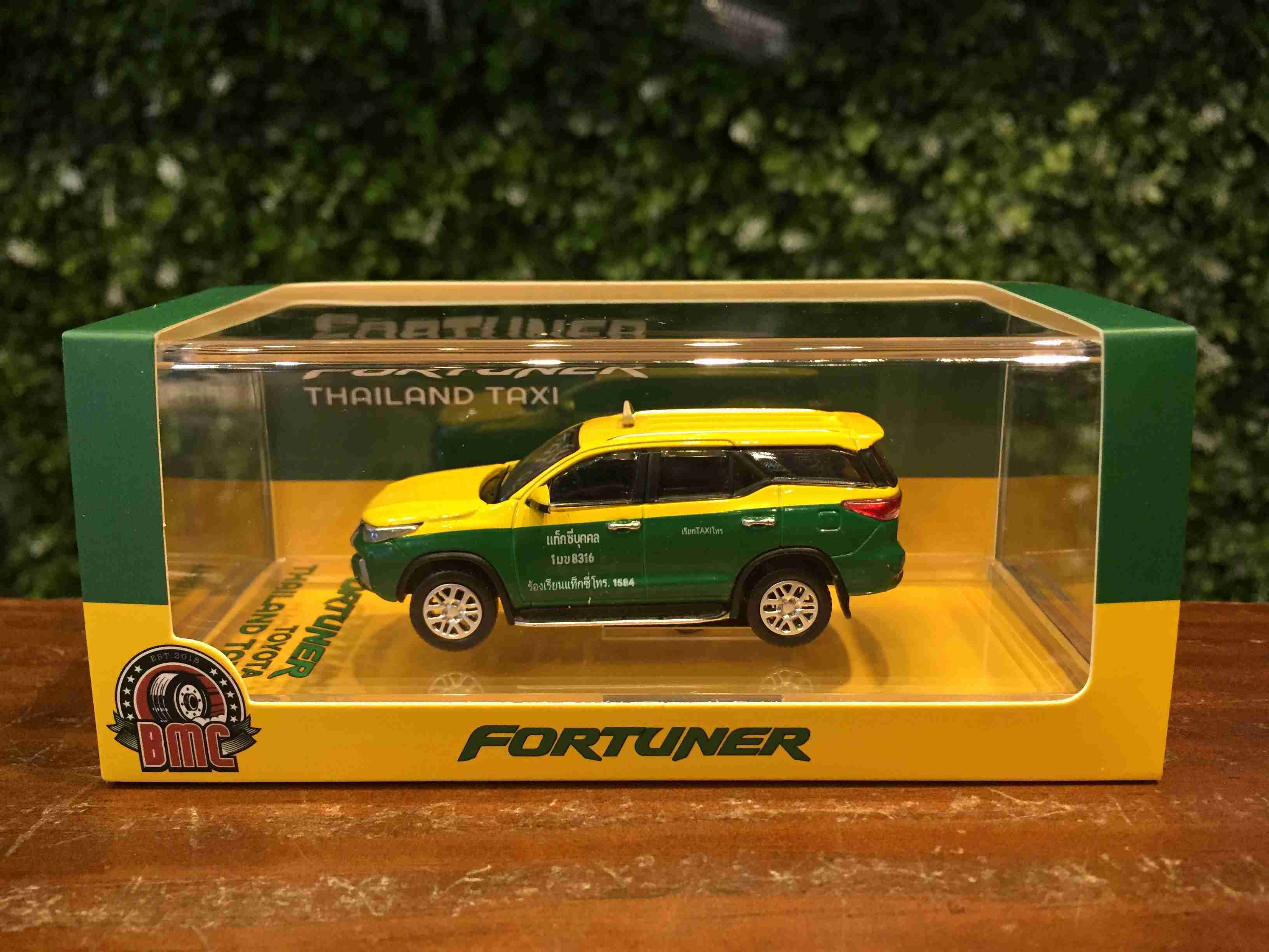 1/64 BMC Toyota Fortuner 2018 Thailand Taxi 64B0399【MGM】