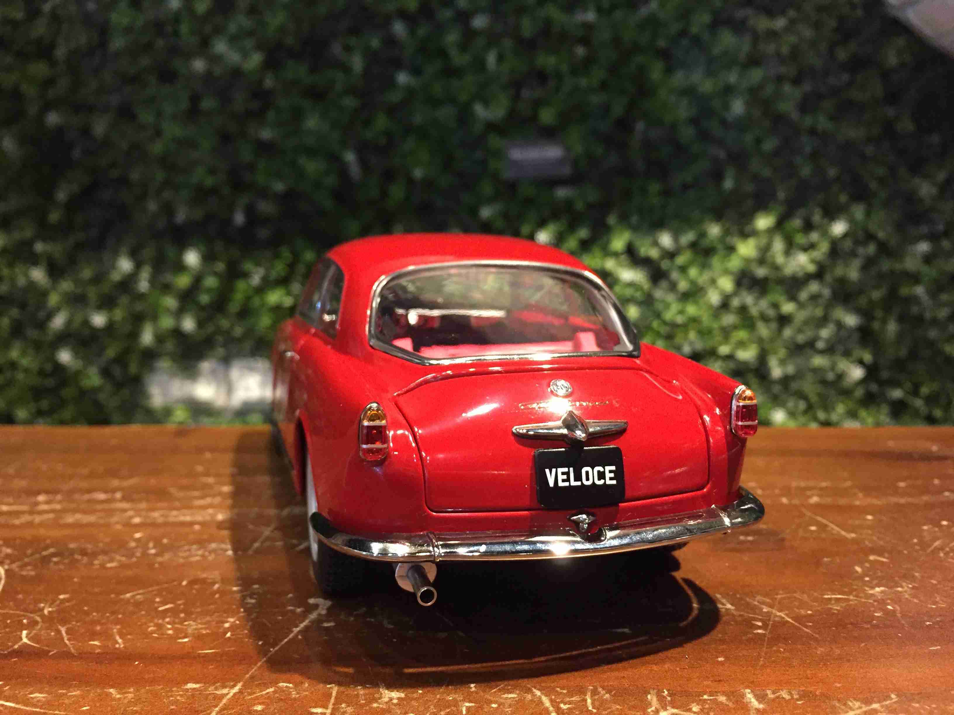 1/18 Kyosho Alfa Romeo Giulietta Sprint Red 08957VR【MGM】