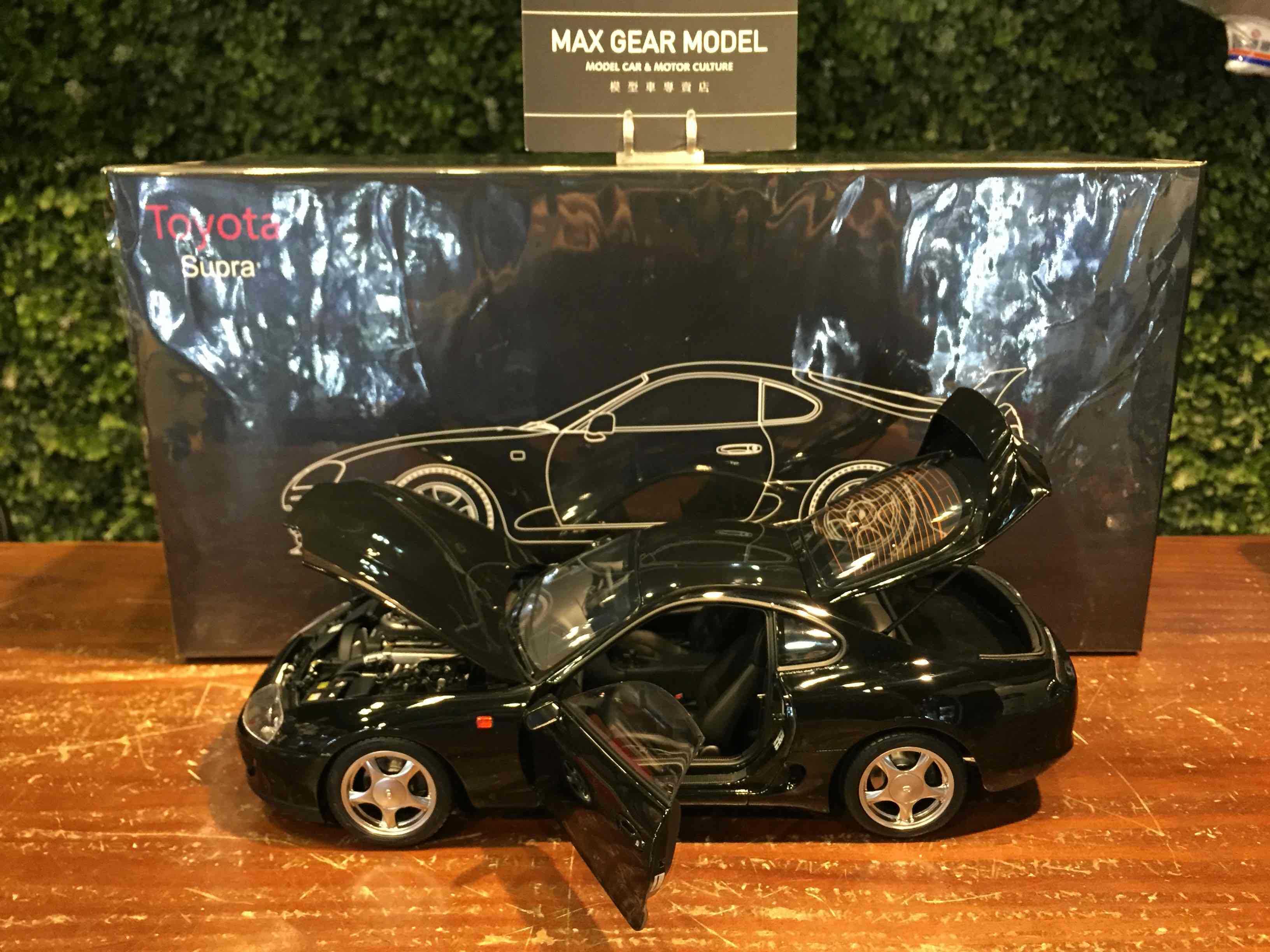 1/18 LCD Toyota Supra (A80) Black LCD18020BL【MGM】