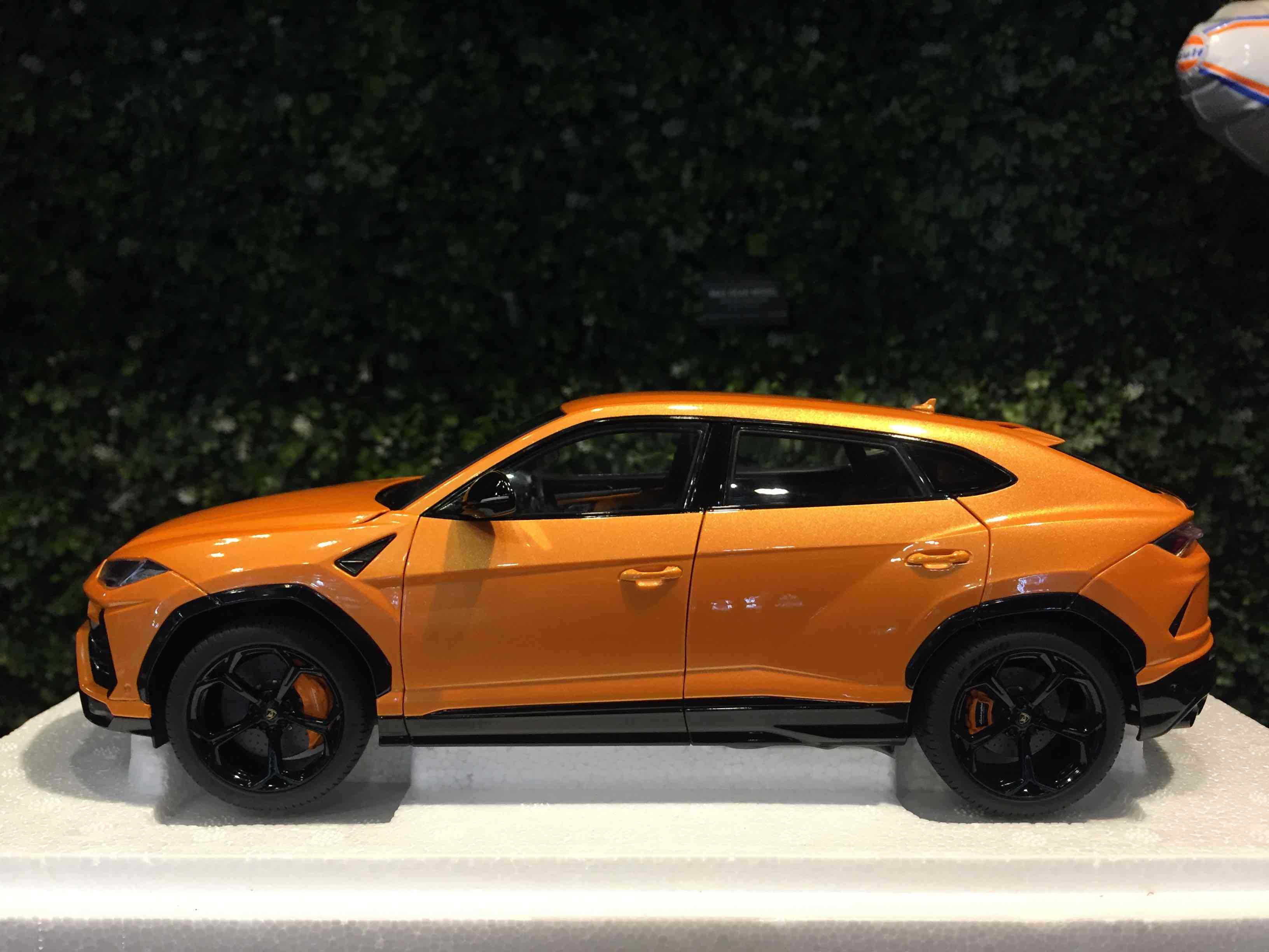 1/18 AUTOart Lamborghini Urus Pearl Orange 79160【MGM】