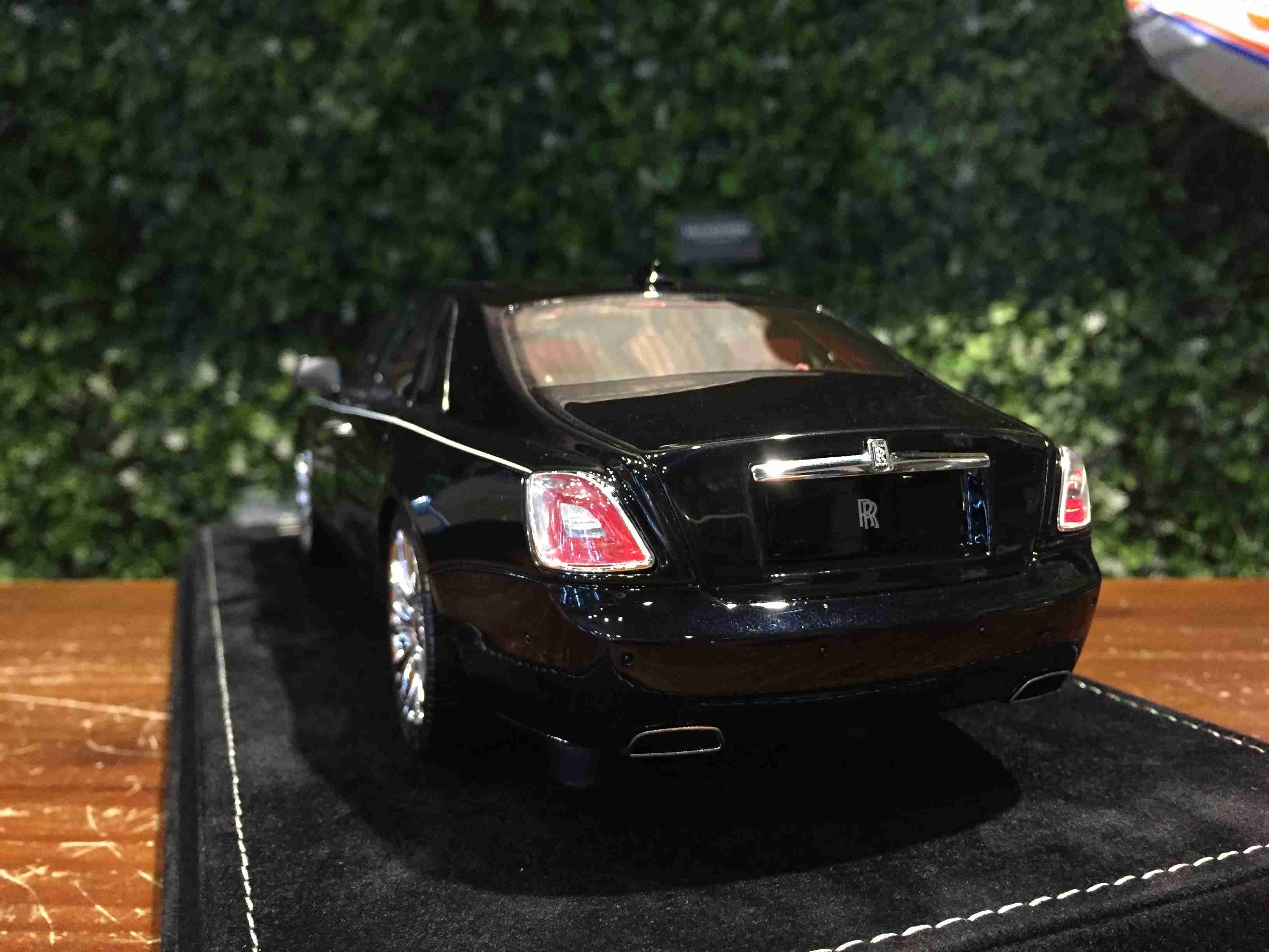 1/18 HH Model Rolls-Royce Ghost EWB 2021 Black Diamond【MGM】