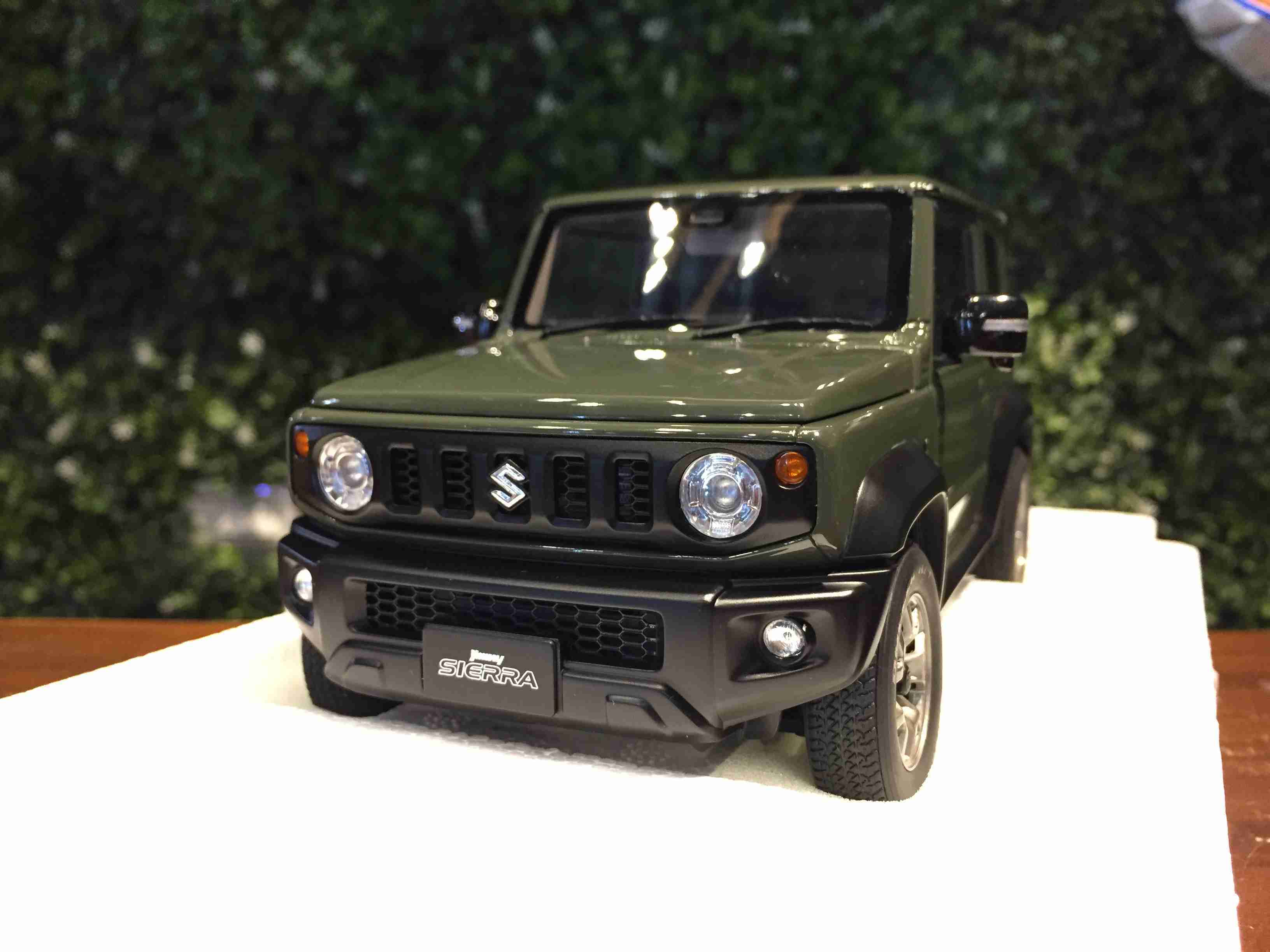 1/18 AUTOart Suzuki Jimny Sierra (JB74) Green 78509【MGM】