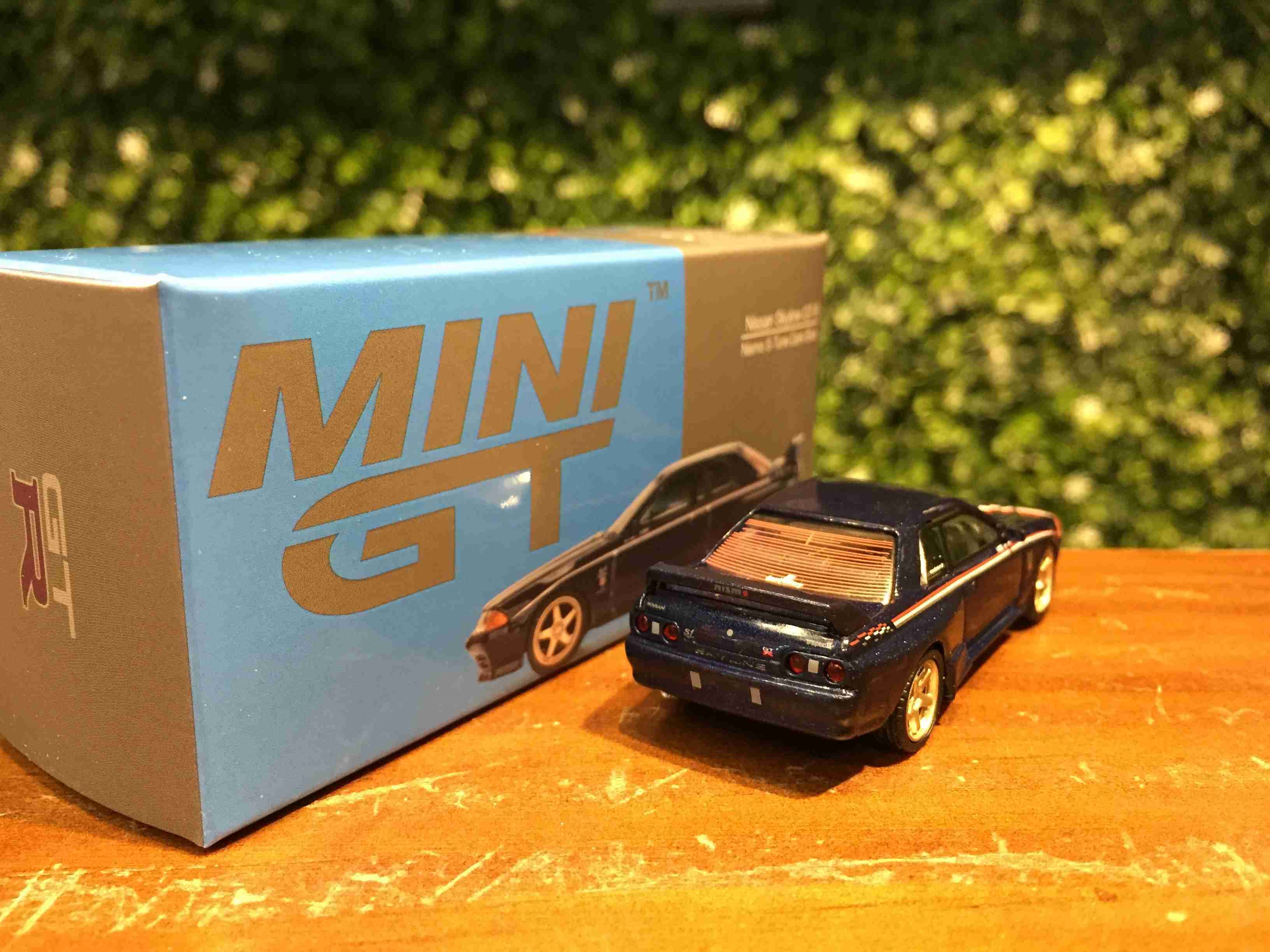 1/64 MiniGT Nissan Skyline GT-R (R32) Nismo MGT00326R【MGM】