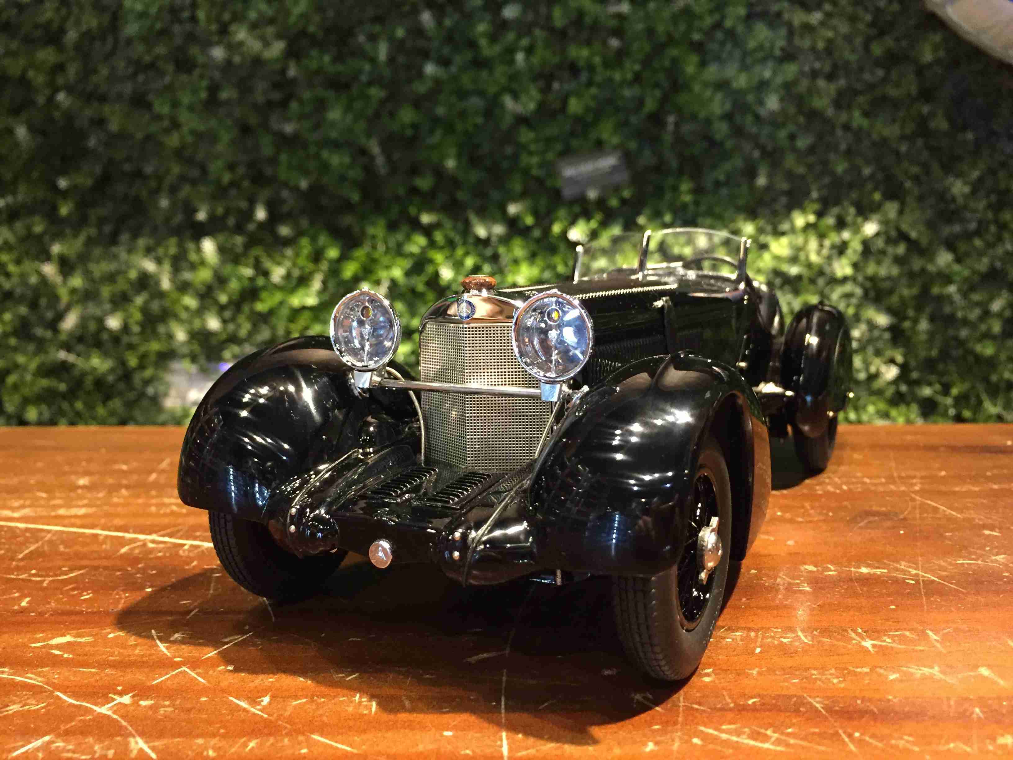 1/18 CMC Mercedes-Benz SSK Trossi Black Prince M225【MGM】