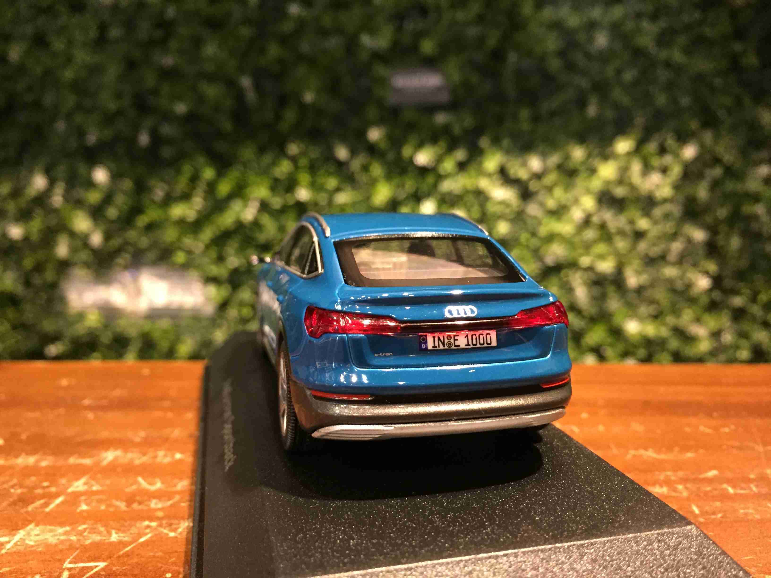 1/43 i-Scale Audi e-tron Sportback 2020 4300103【MGM】