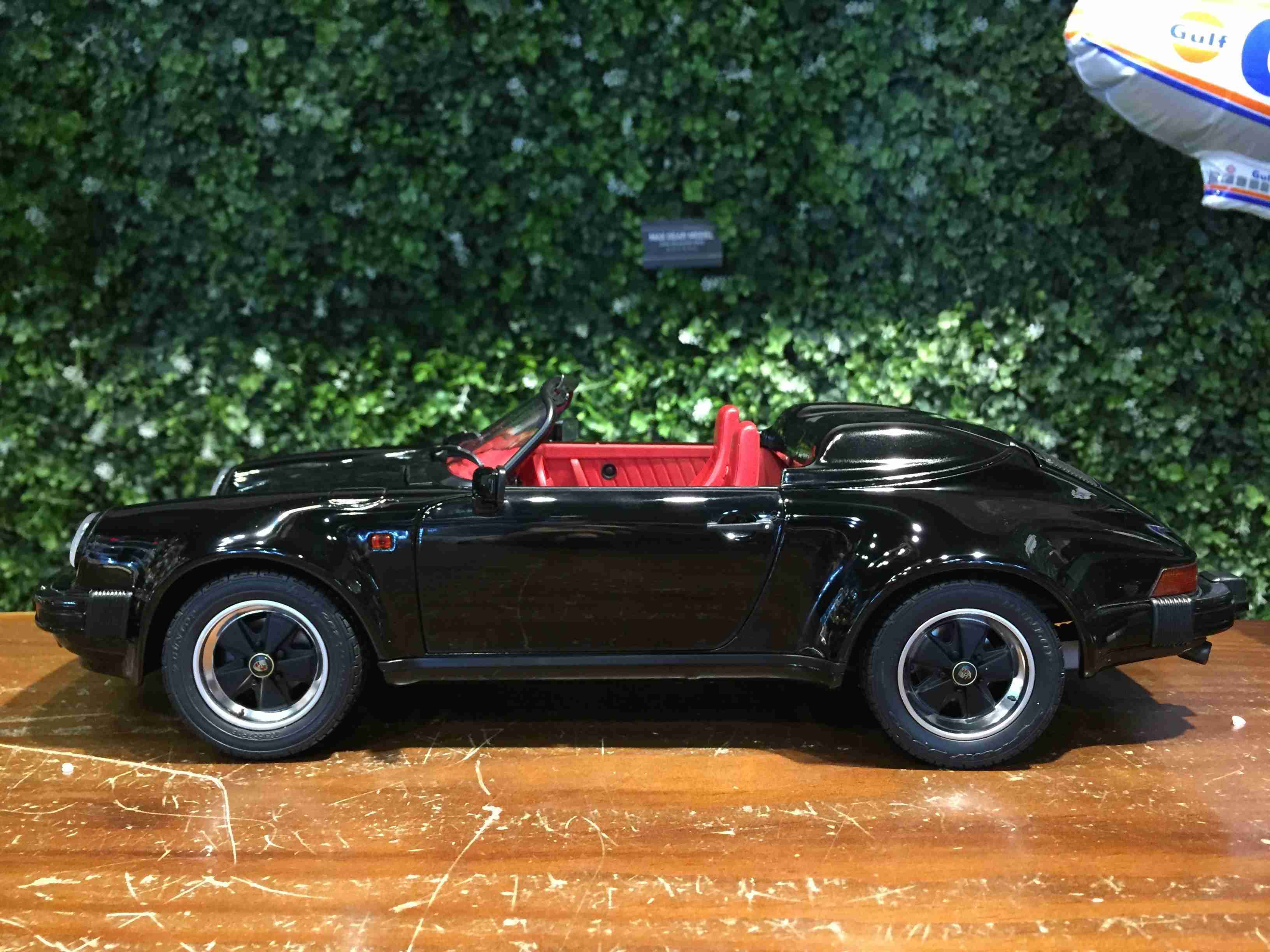 1/12 Schuco Porsche 911 Speedster 1989 Black 450670600【MGM】