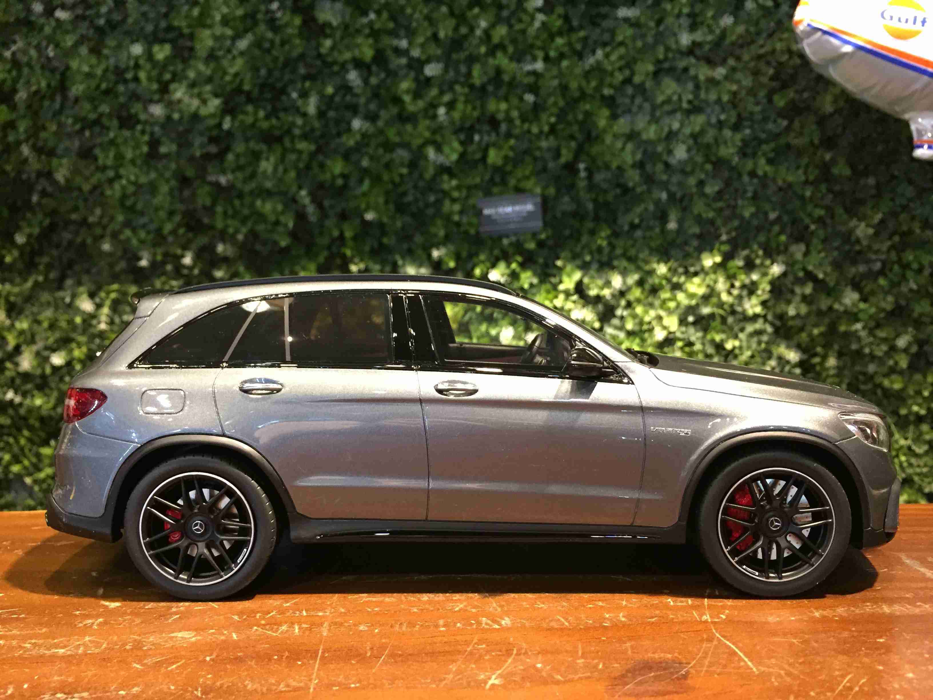 1/18 GT Spirit Mercedes-AMG GLC63S Selenite Grey GT231【MGM】