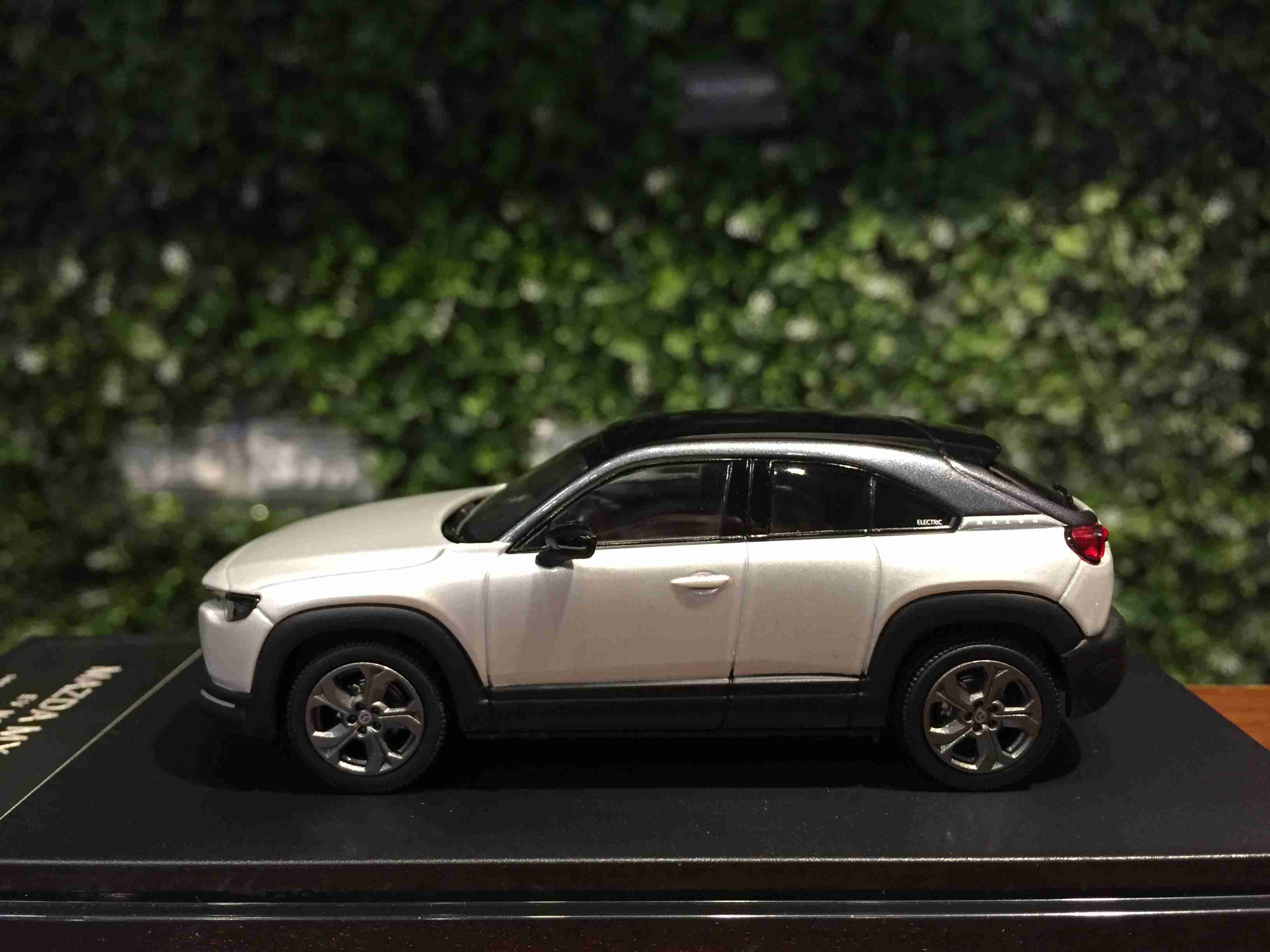 1/43 Hi-Story Mazda MX-30 EV Model 2021 White HS346WH【MGM】