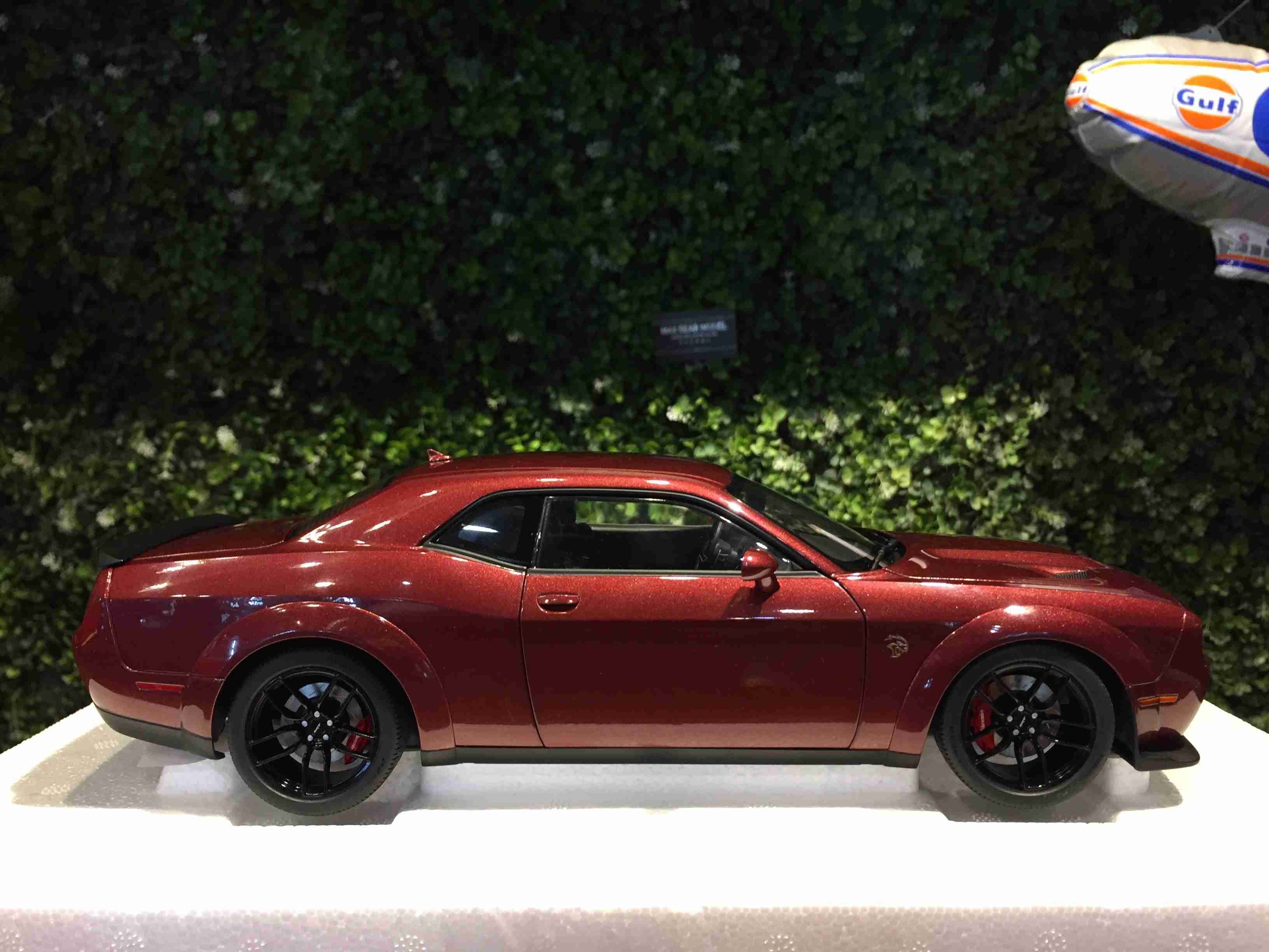 1/18 AUTOart Dodge Challenger SRT Hellcat Red 71739【MGM】