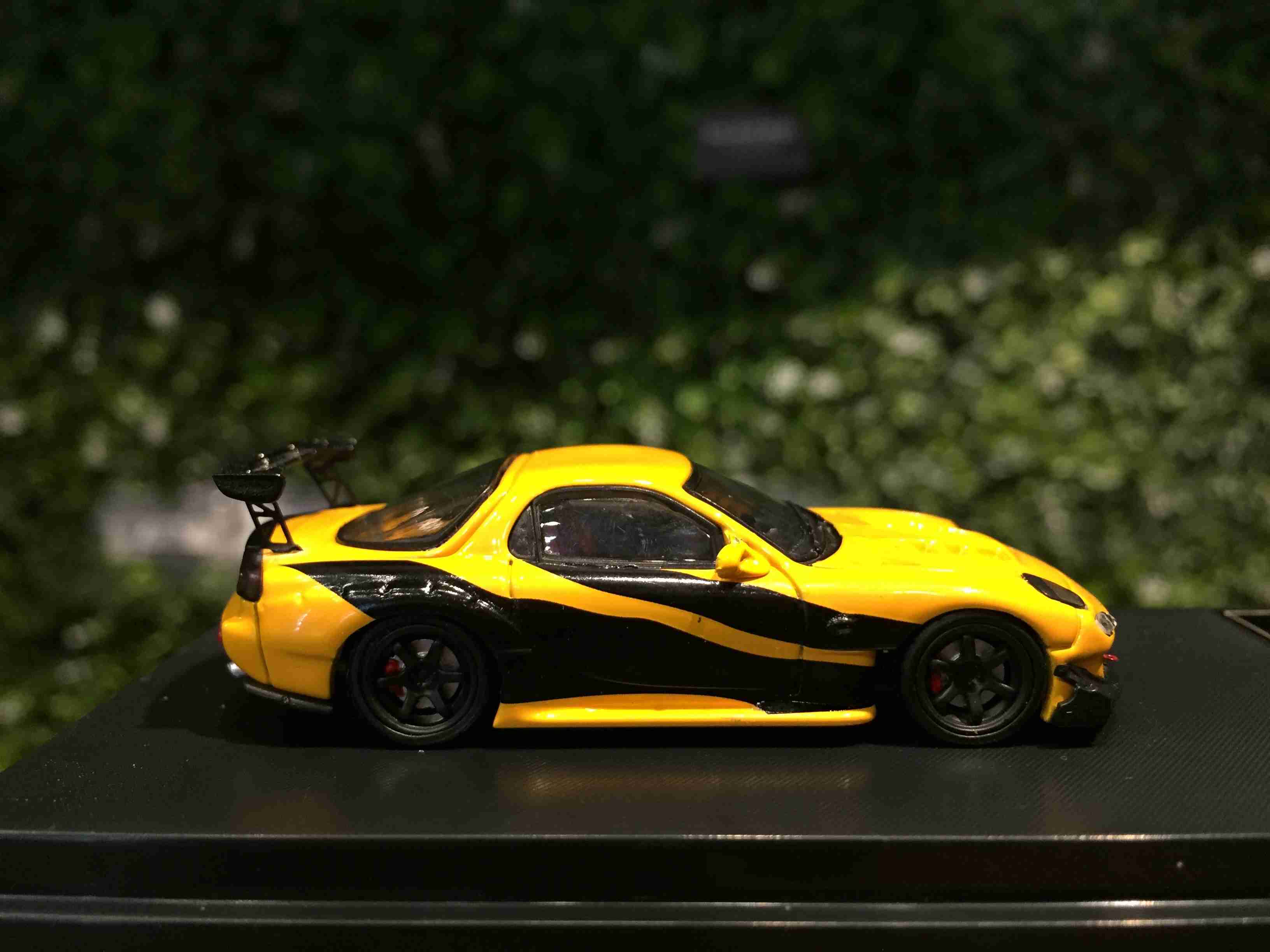 1/64 Master Mazda RX-7 (FD3S) RE Amemiya 雨宮 Yellow【MGM】